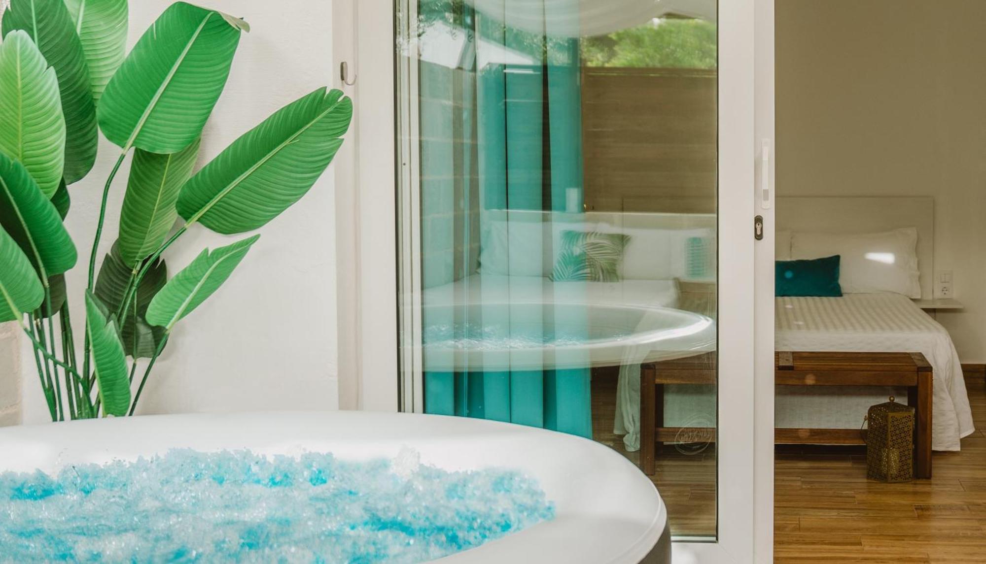 La Calita Escondida - Jacuzzi Y Cocina En Terraza Privada - Piscina Y Parking Gratis Chiclana de la Frontera