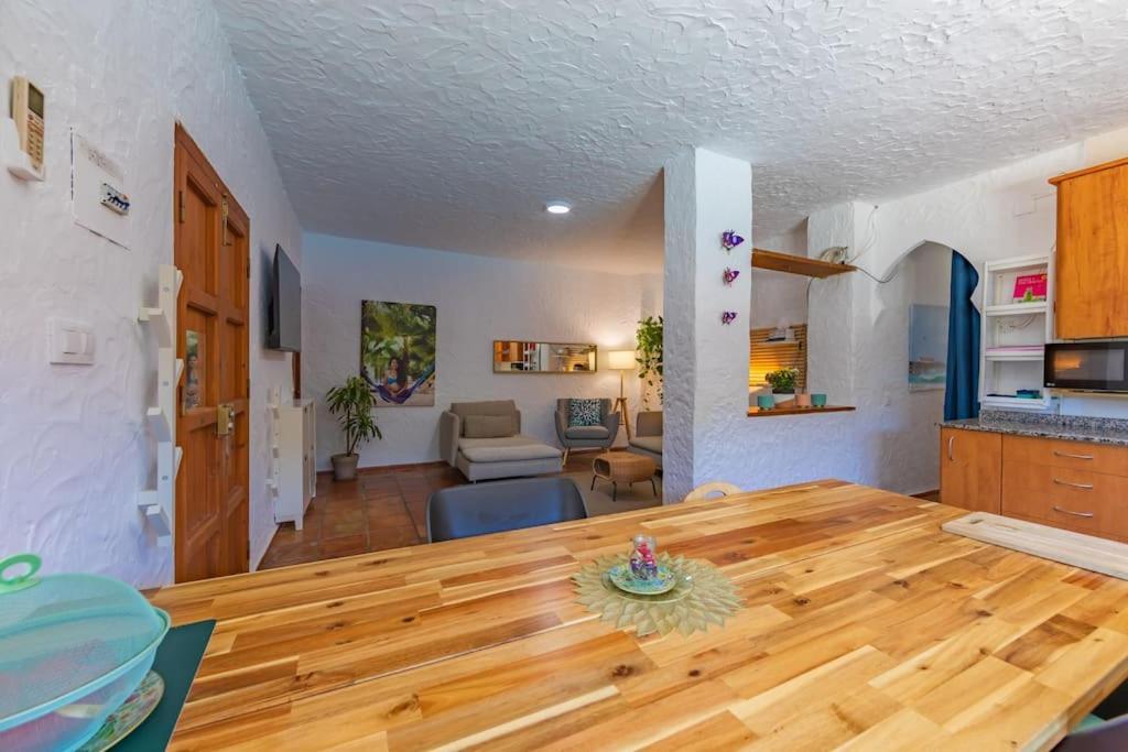 Con Piscina Privada En Bolonia *
