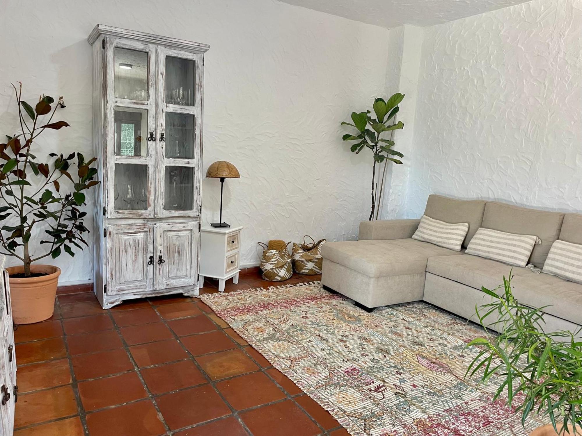 Con Piscina Privada En Bolonia * Tarifa
