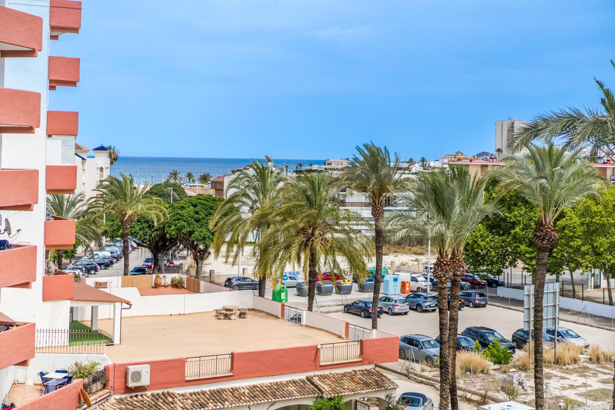 Seaview Solymar Apartamento *