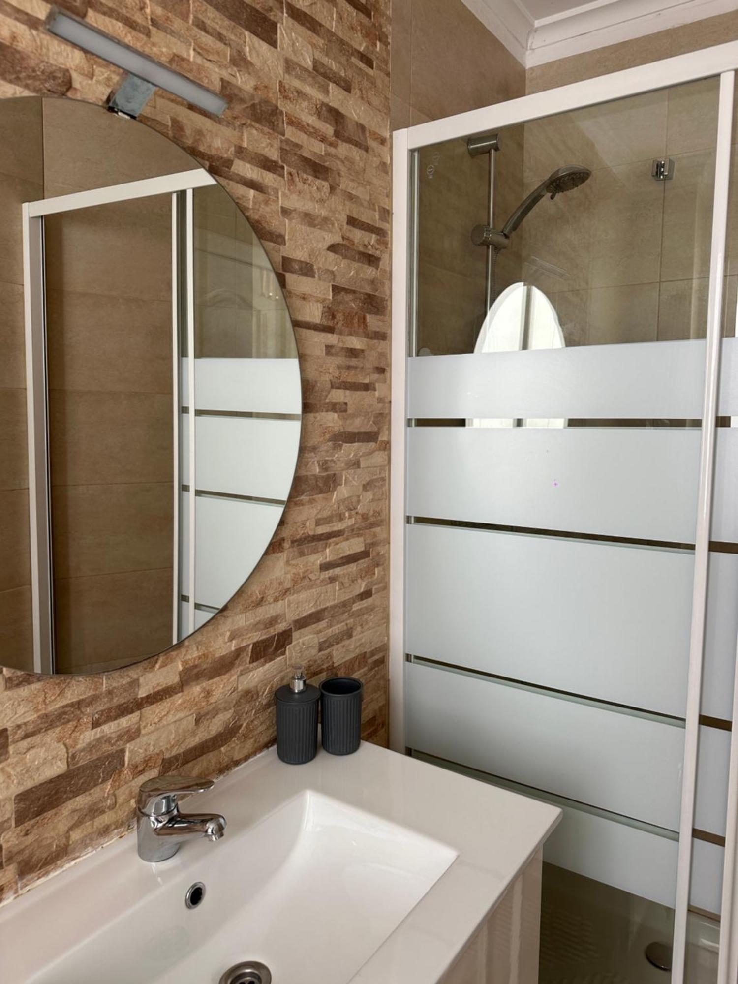 Modern And Bright 5 Bedroom Del Prado Apartamento *