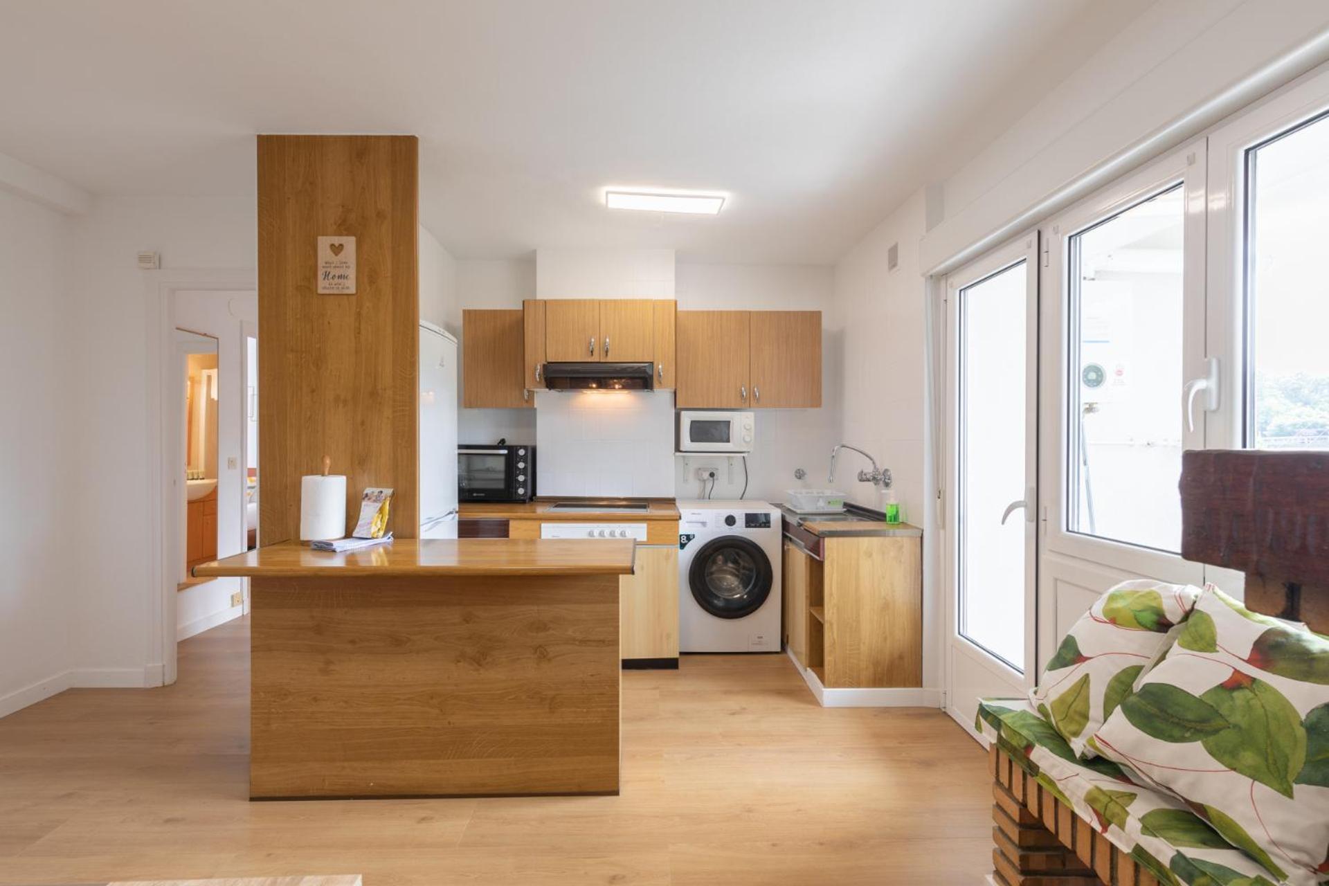 San Esteban - Baskeyrentals Apartamento Usúrbil