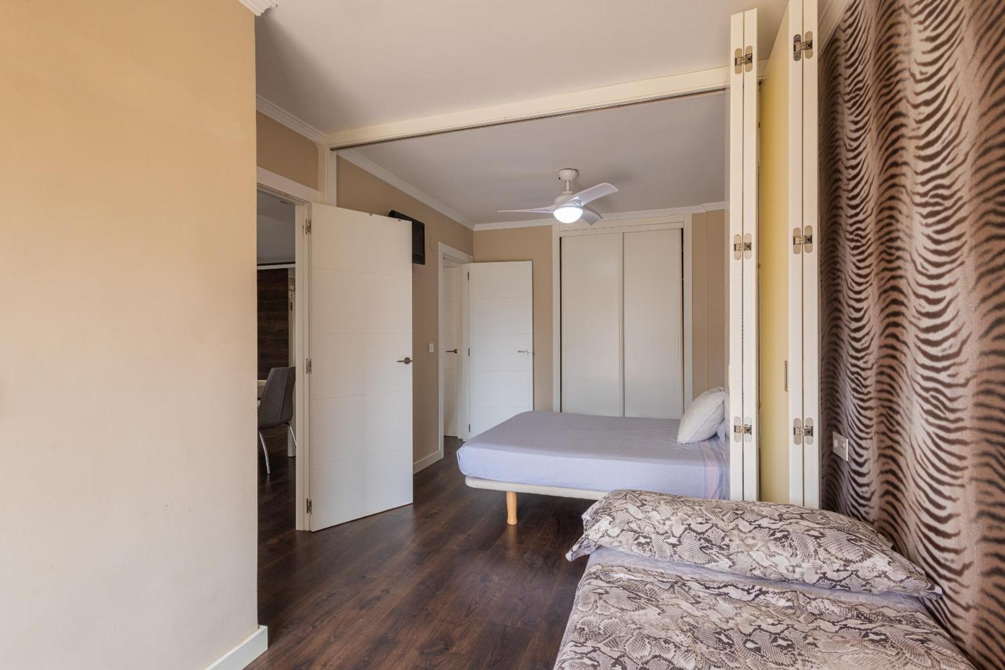 Apartamento Con Piscina Y Zonas Comunes