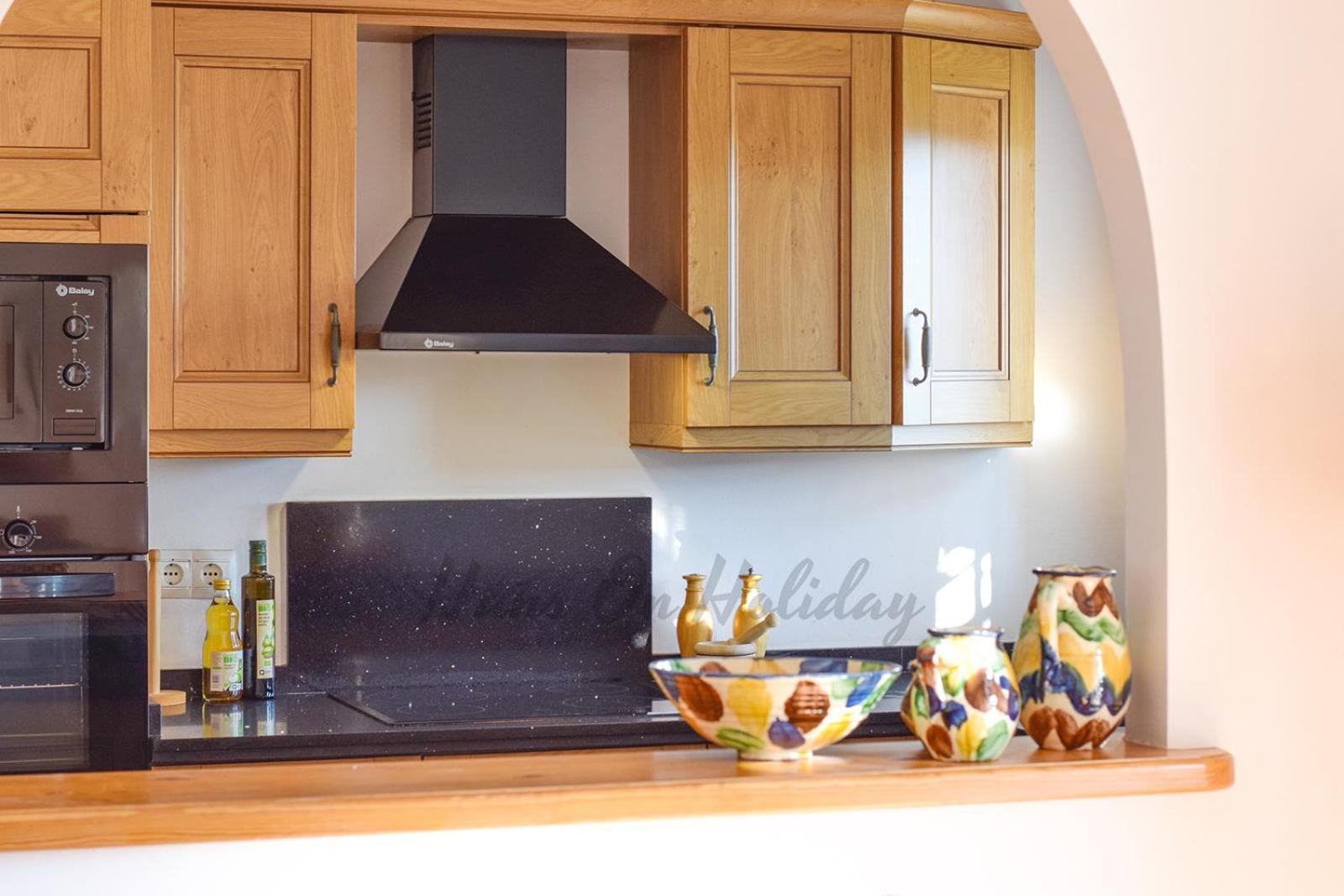 La Fuente 4, Amazing 3 Bedroom 2 Bthroom Family With Views, Padel Court And 2 Pools Hansonholiday Frigiliana