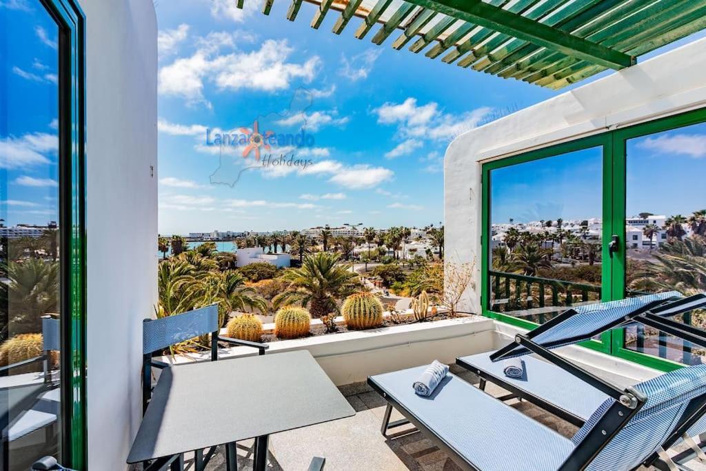 House Of The Horizon Playa Cucharas Vv Penthouse With Sea And Pool View Apartamento *