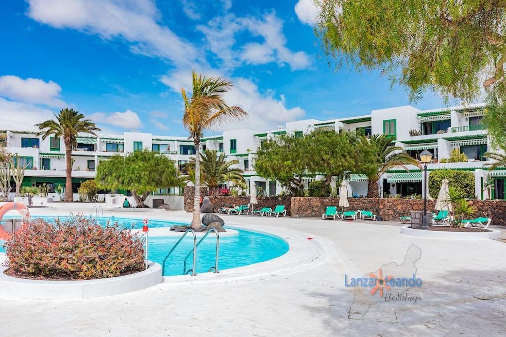 House Of The Horizon Playa Cucharas Vv Penthouse With Sea And Pool View * Costa Teguise