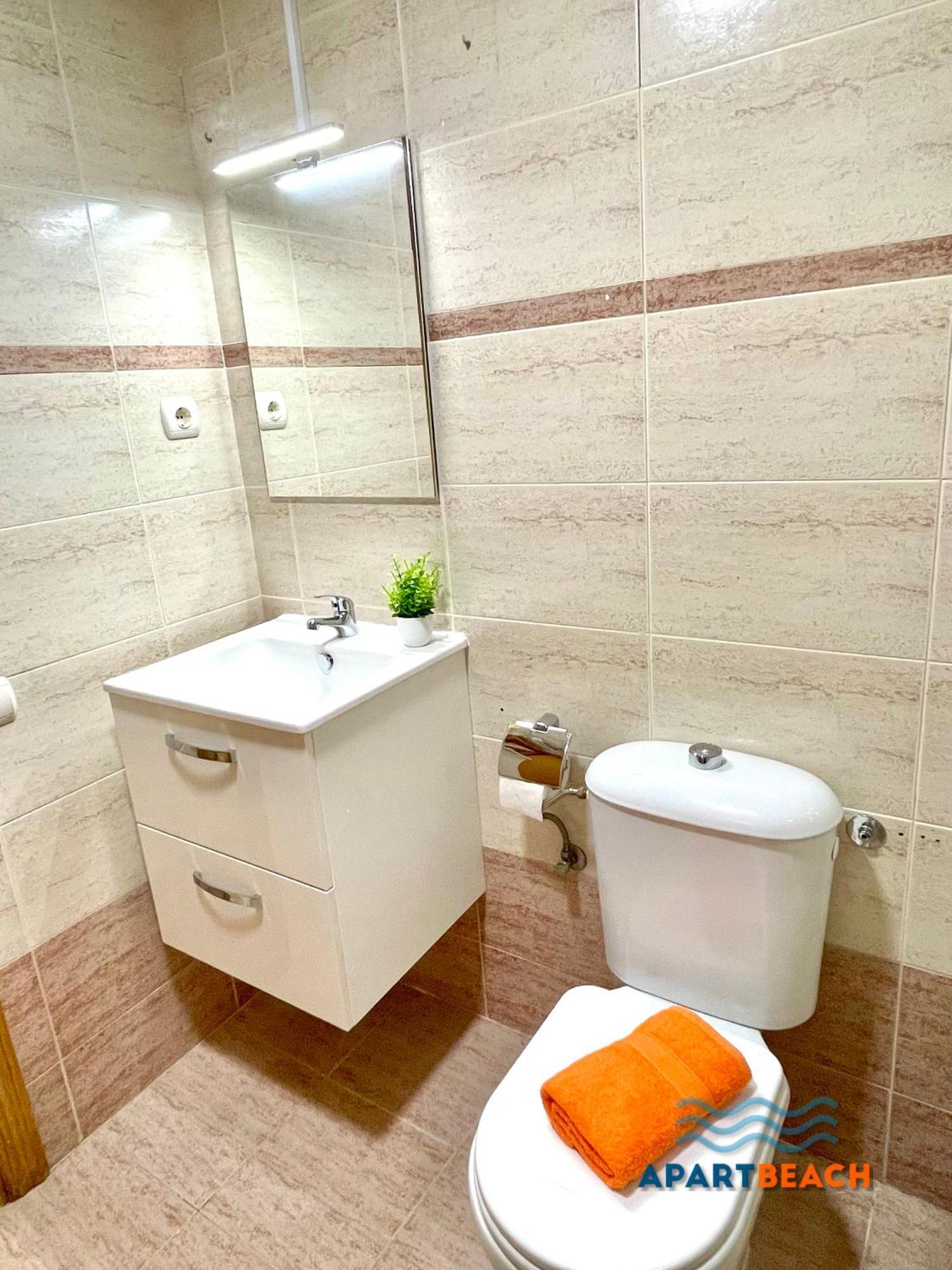 Apartbeach Golden Deluxe I Climatizado Parking Junto Playa Salou