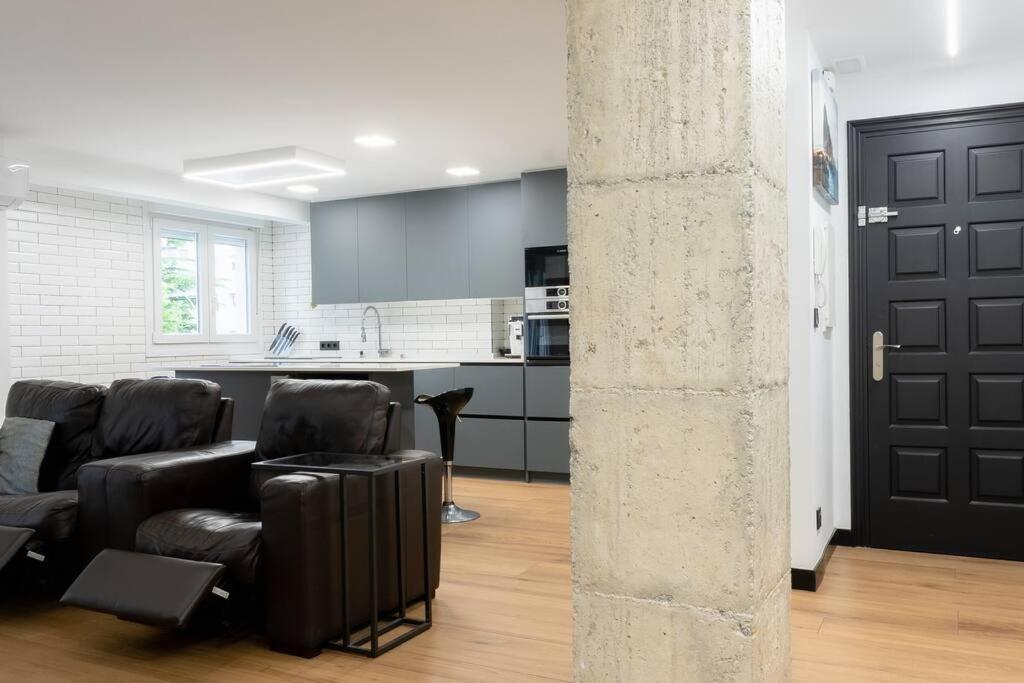 Apartment Modern & Cozy Flat With Tennis Court