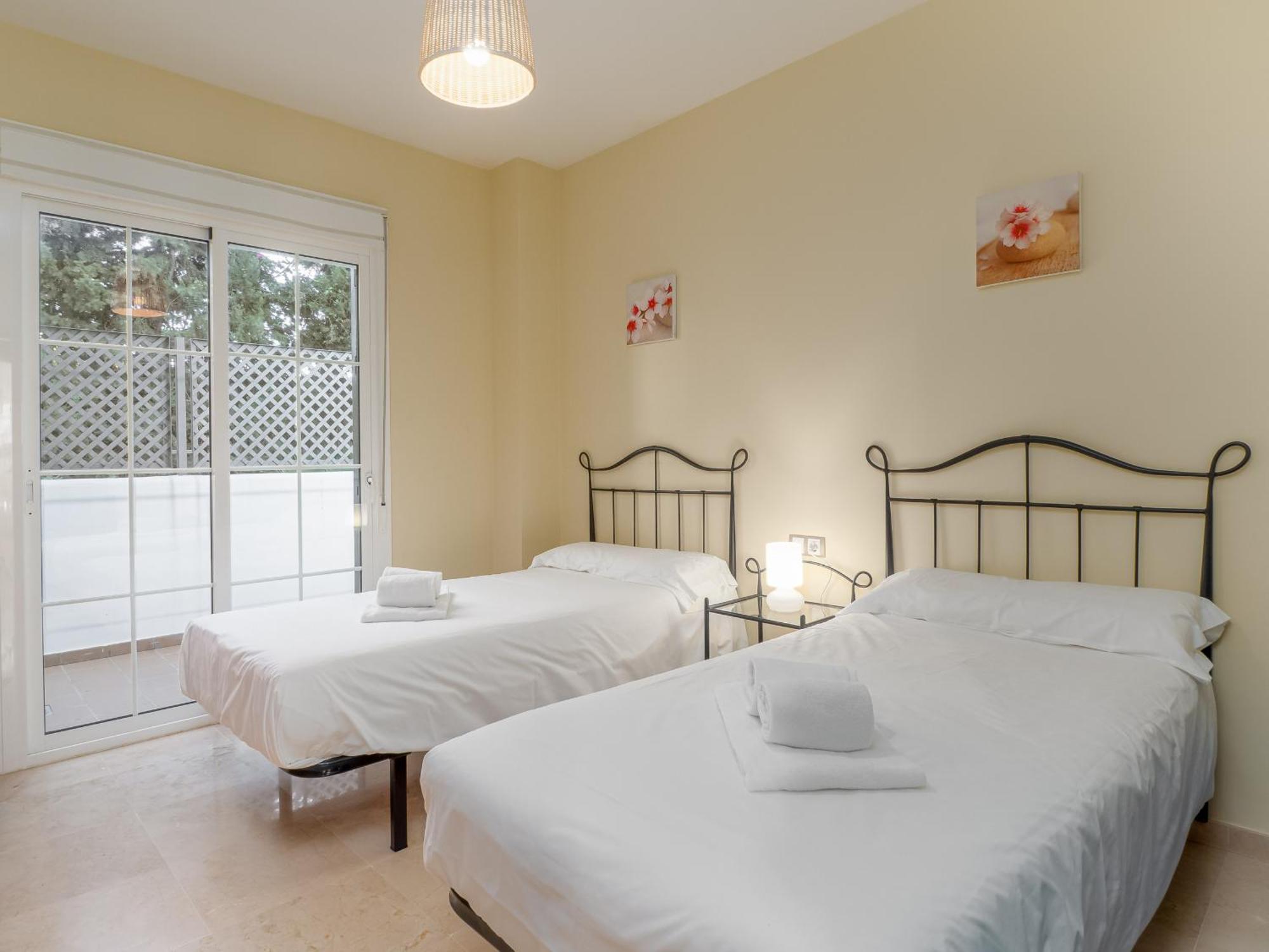 2044-groundfloor With Huge Terrace And Pools