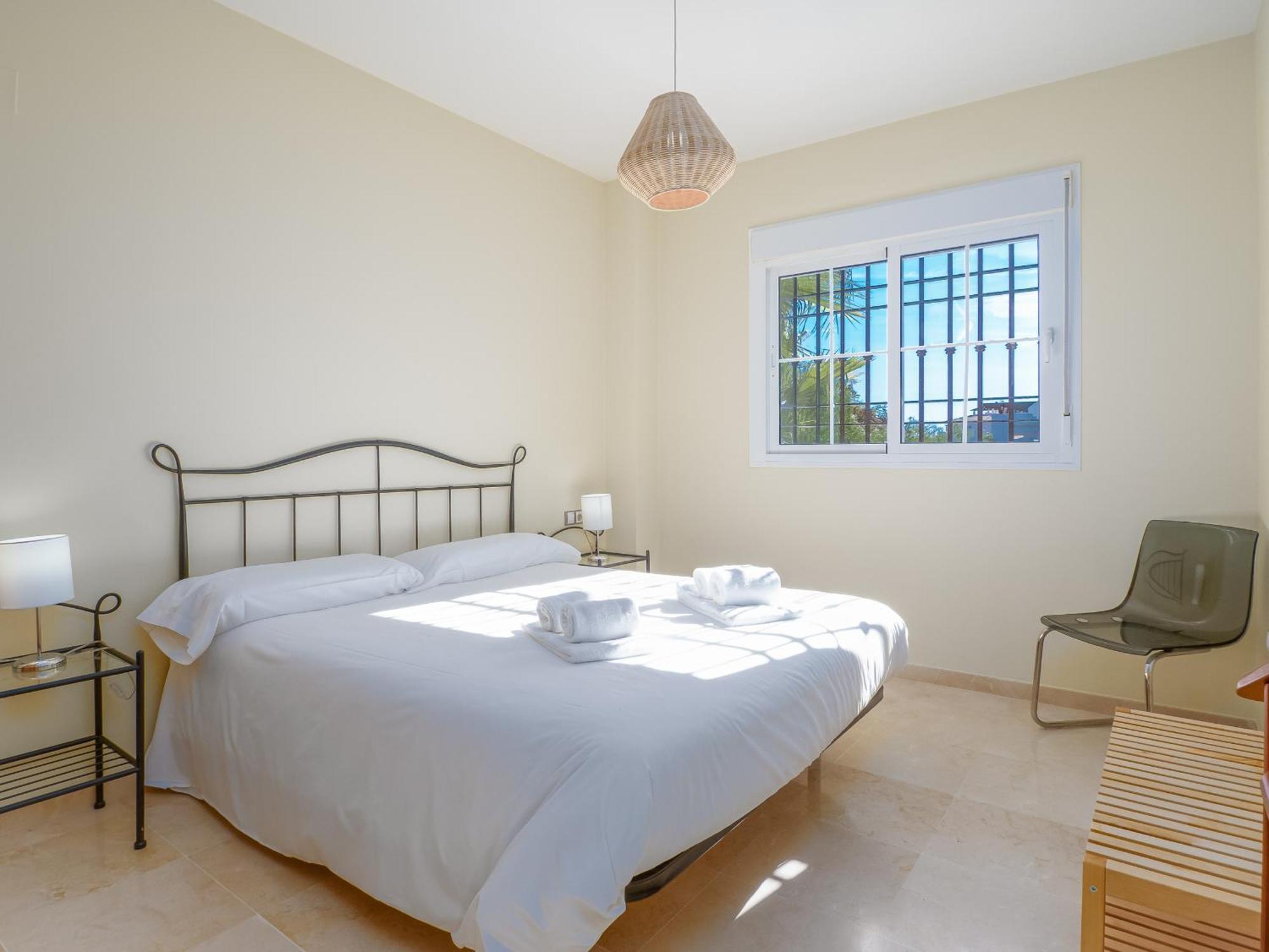 2044-groundfloor With Huge Terrace And Pools Apartment