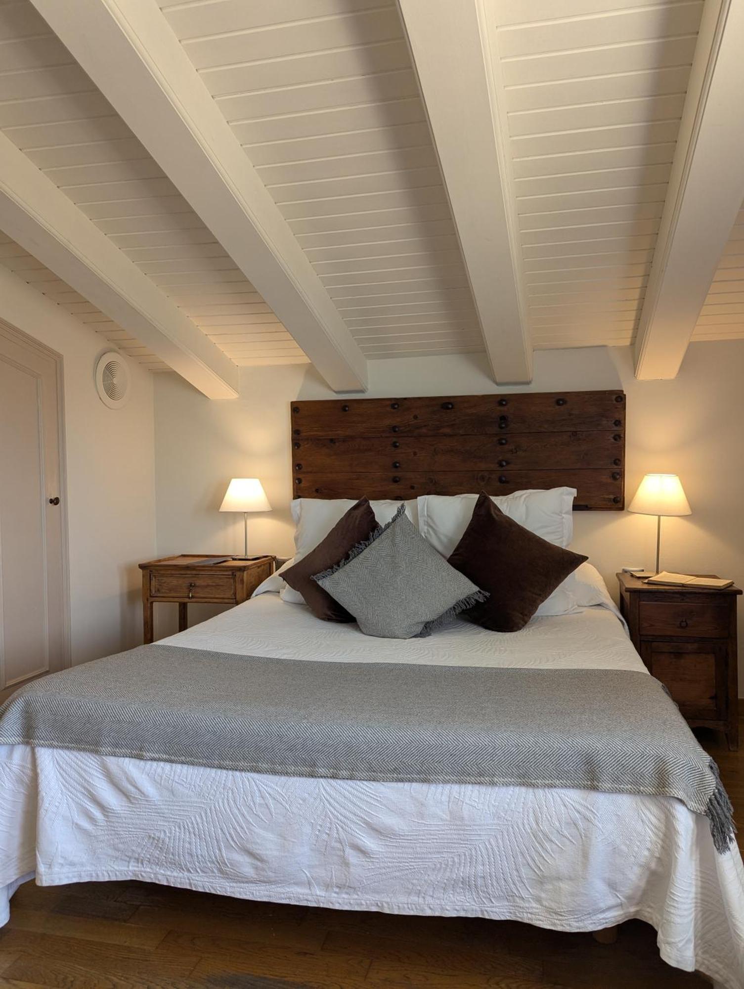 De La Placa - Boutique 3*