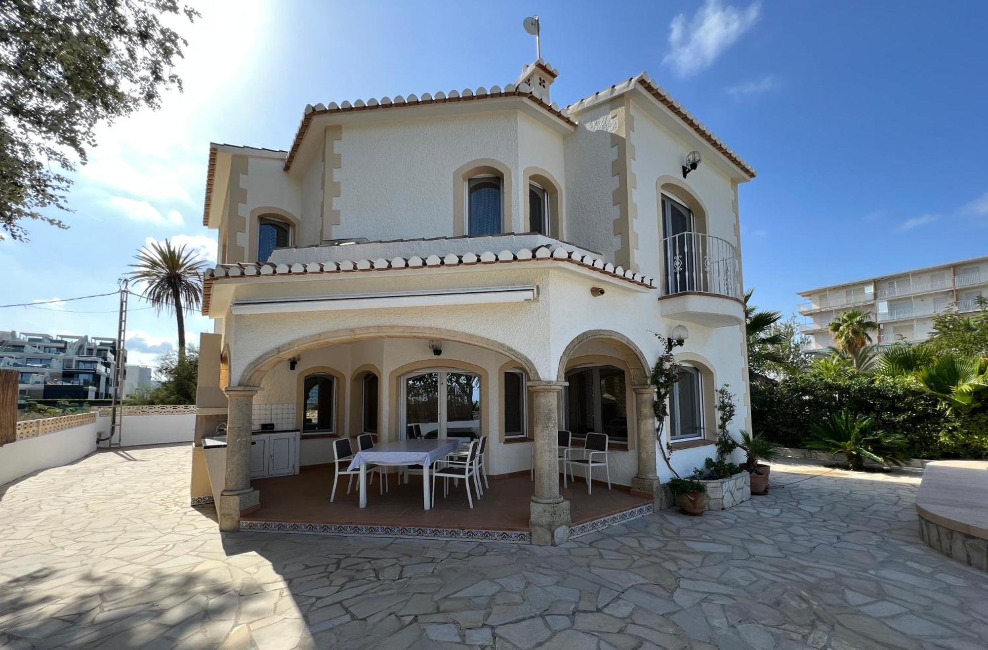 En La Playa Con Piscina Privada - Holavivienda Inmobiliaria Сasa de vacaciones Dénia