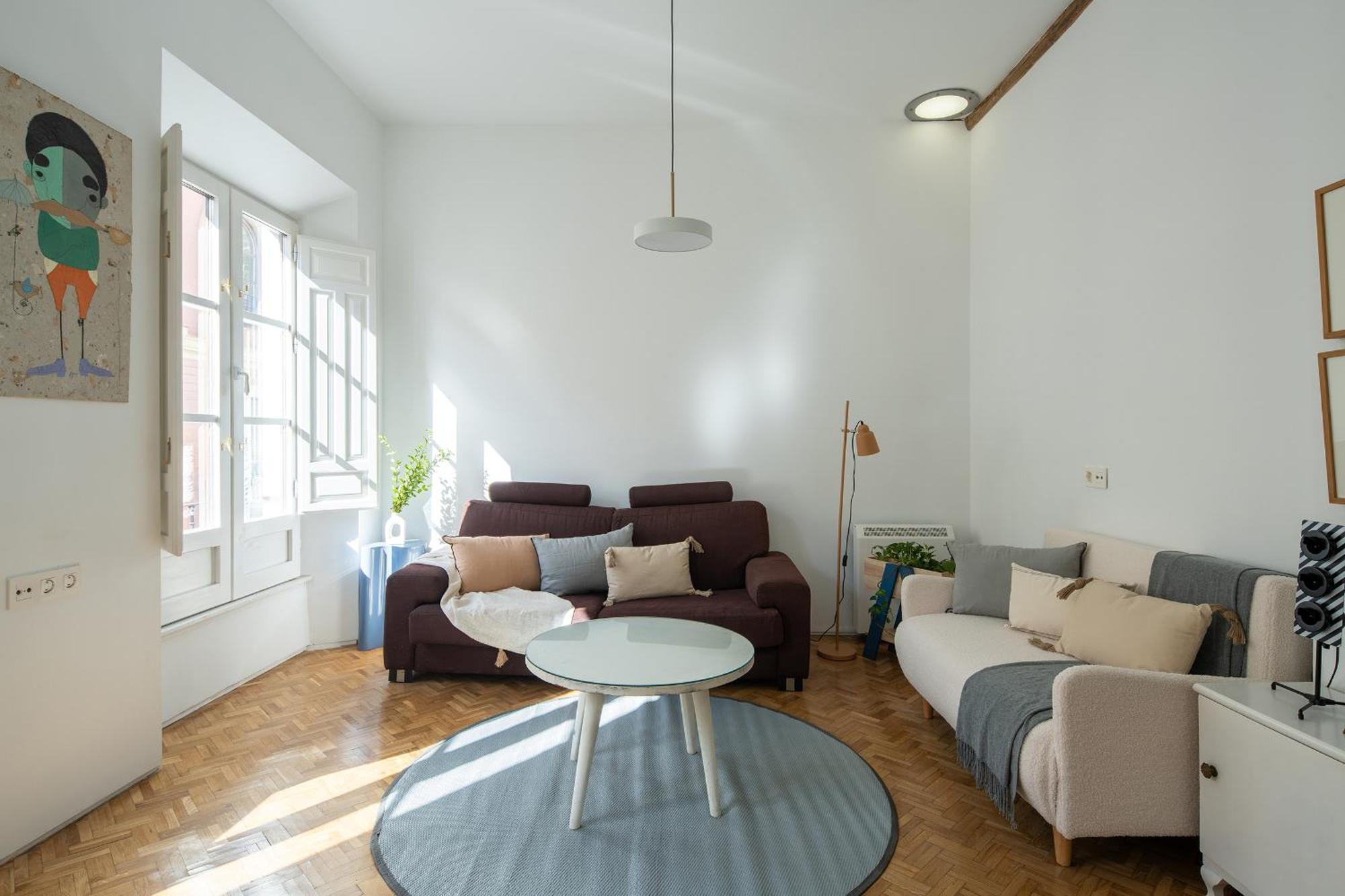 Parking Free, Vintage Haven Apartment *