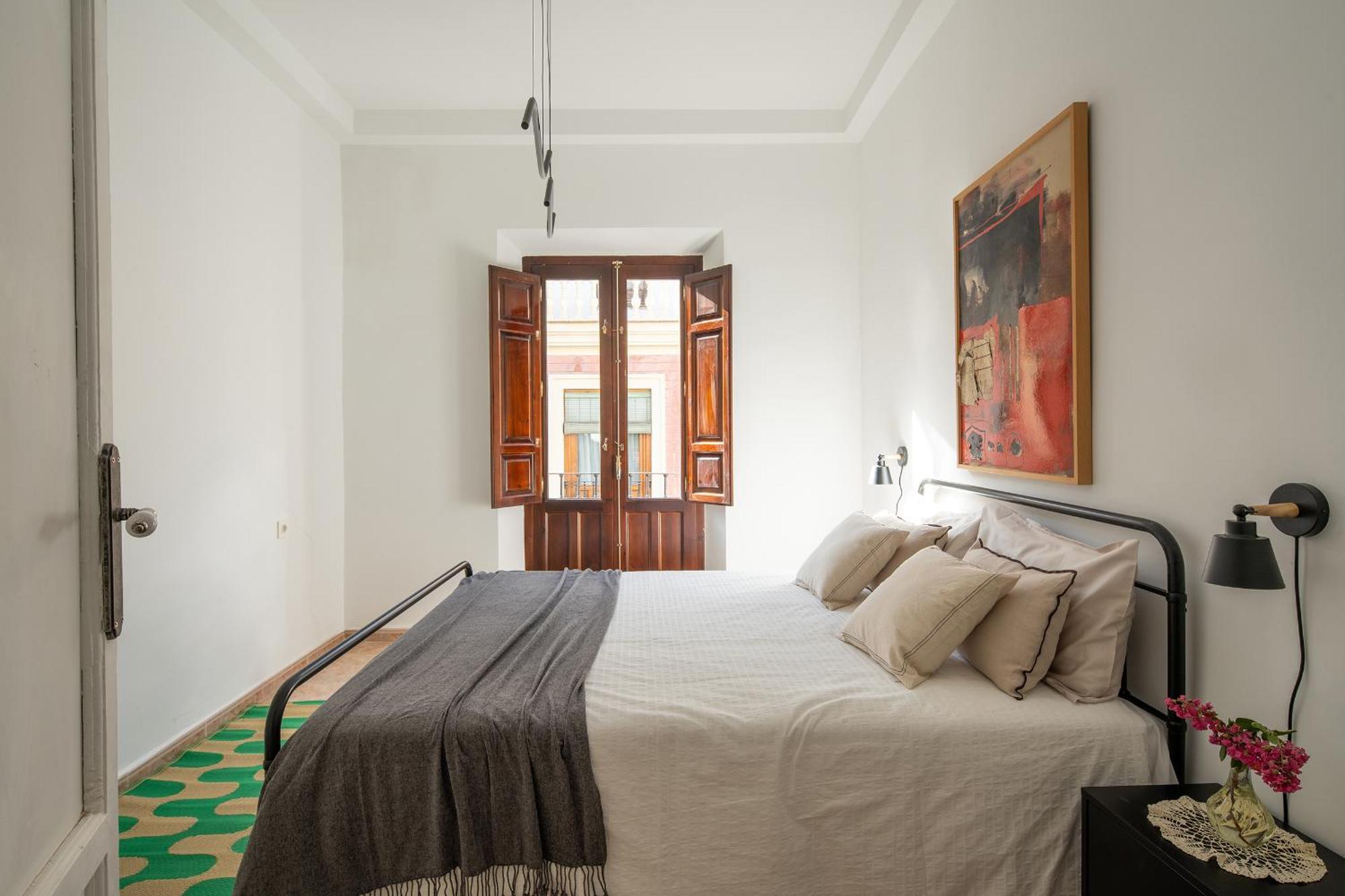 Parking Free, Vintage Haven Apartment Granada
