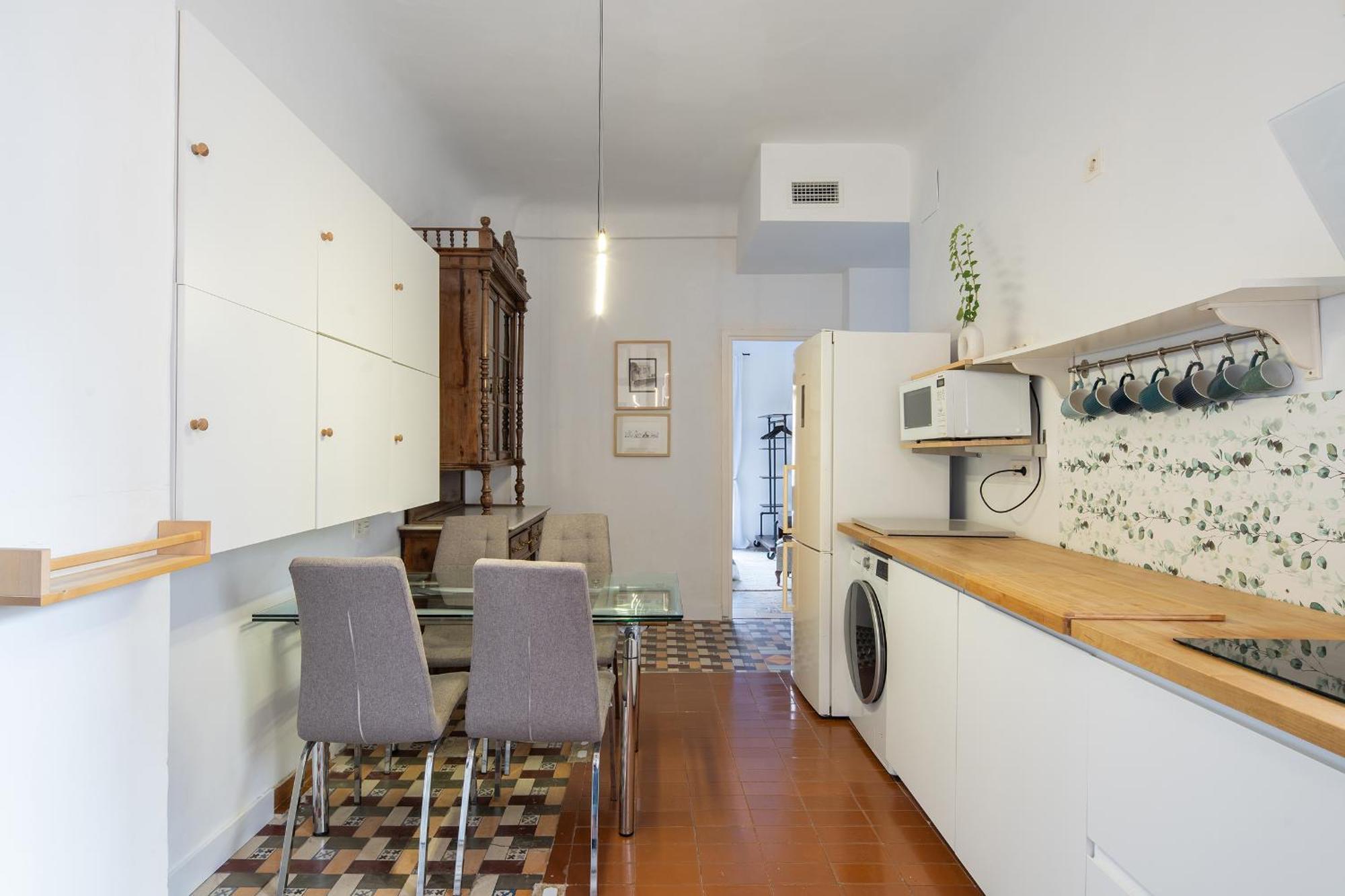 Parking Free, Vintage Haven Apartment Granada