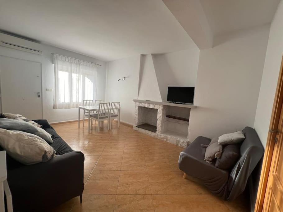 Casa En Les Marines, * Denia