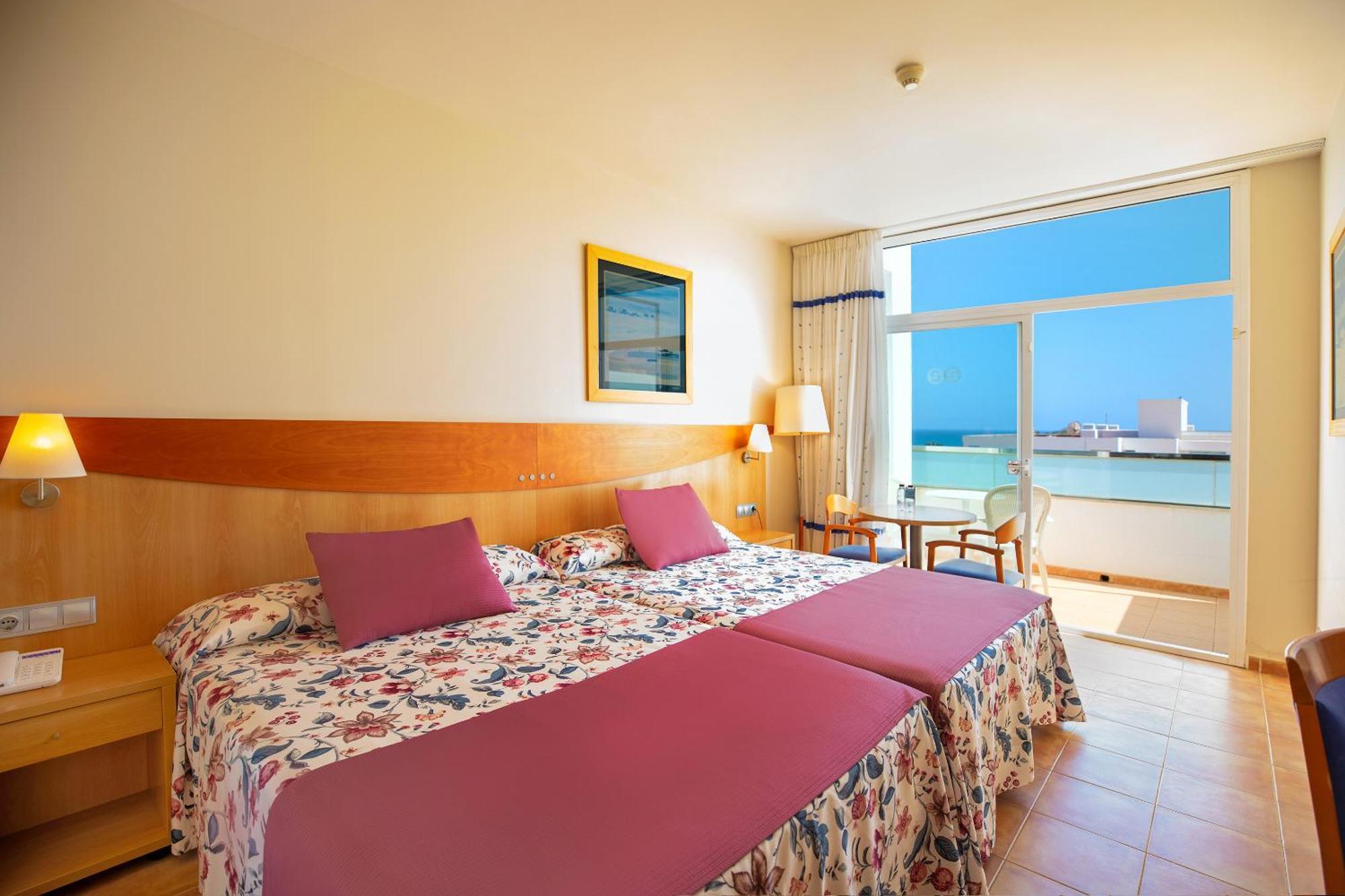 Servigroup Marina Playa 4*