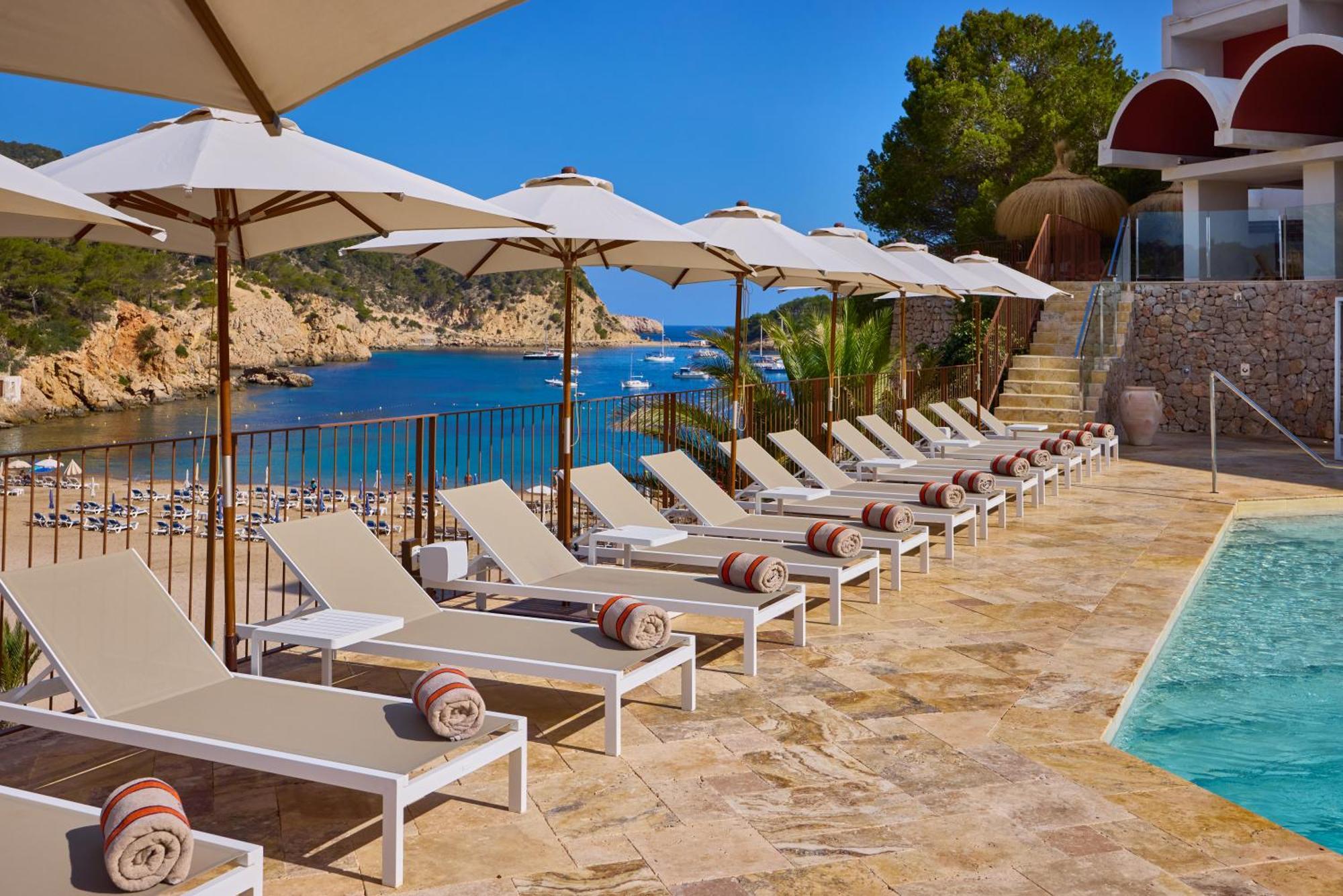 Cala San Miguel Ibiza, Curio Collection By Hilton, Adults Only 5*