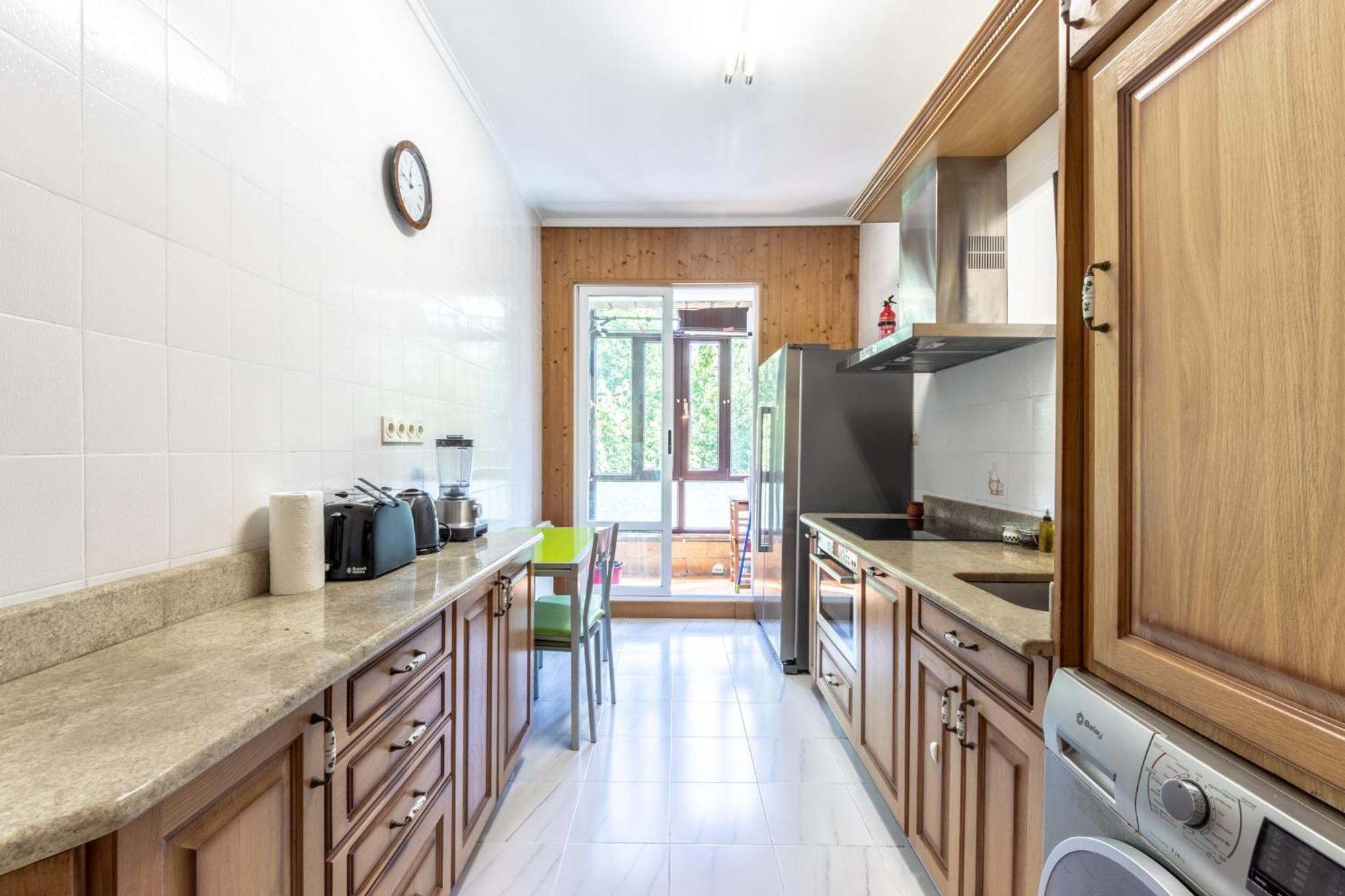 Apartamento Bilbao Bec With Parking By Aston *