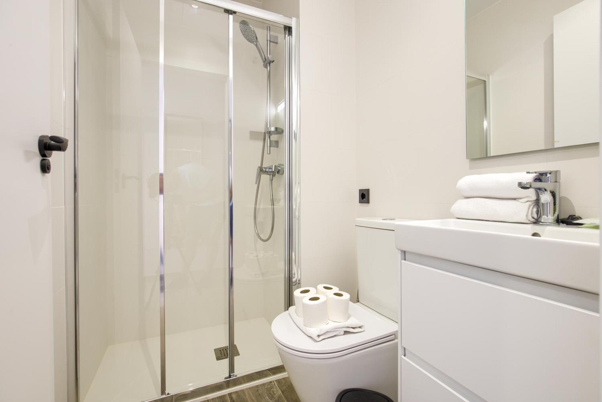 Apartamento Dobo Madrid Nuria *