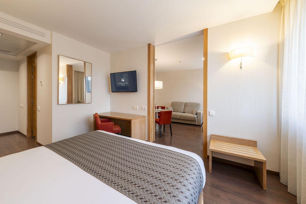 Eurostars Lucentum Hotel 4*