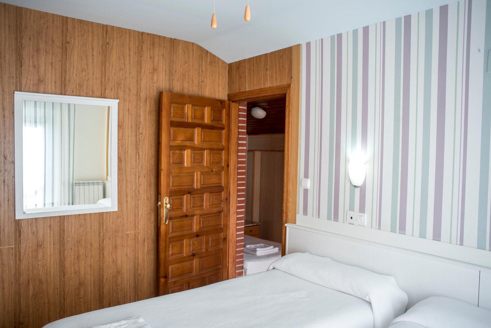 Ría De Hotel 3*