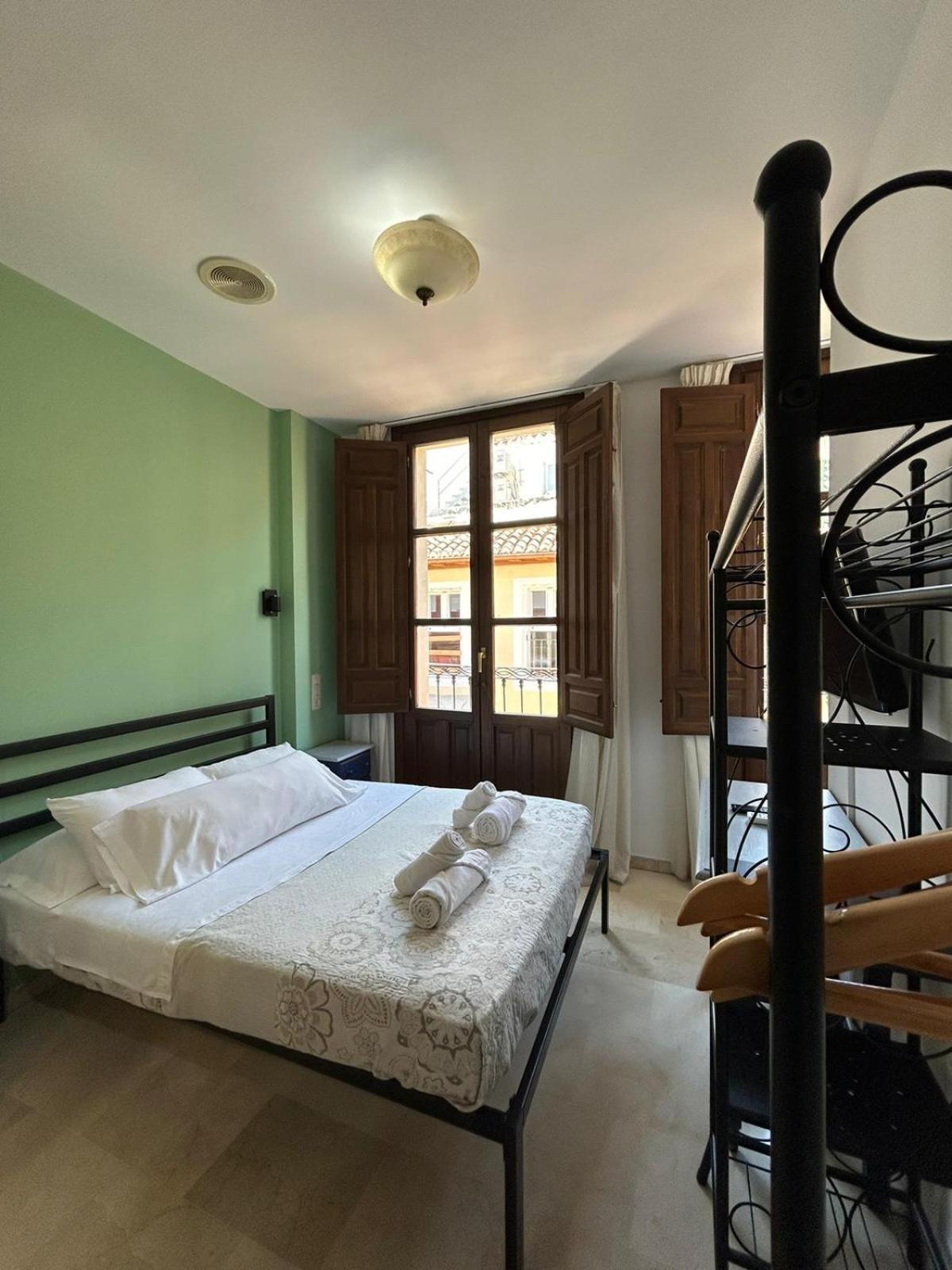 Hostal El Olivo 3* Granada