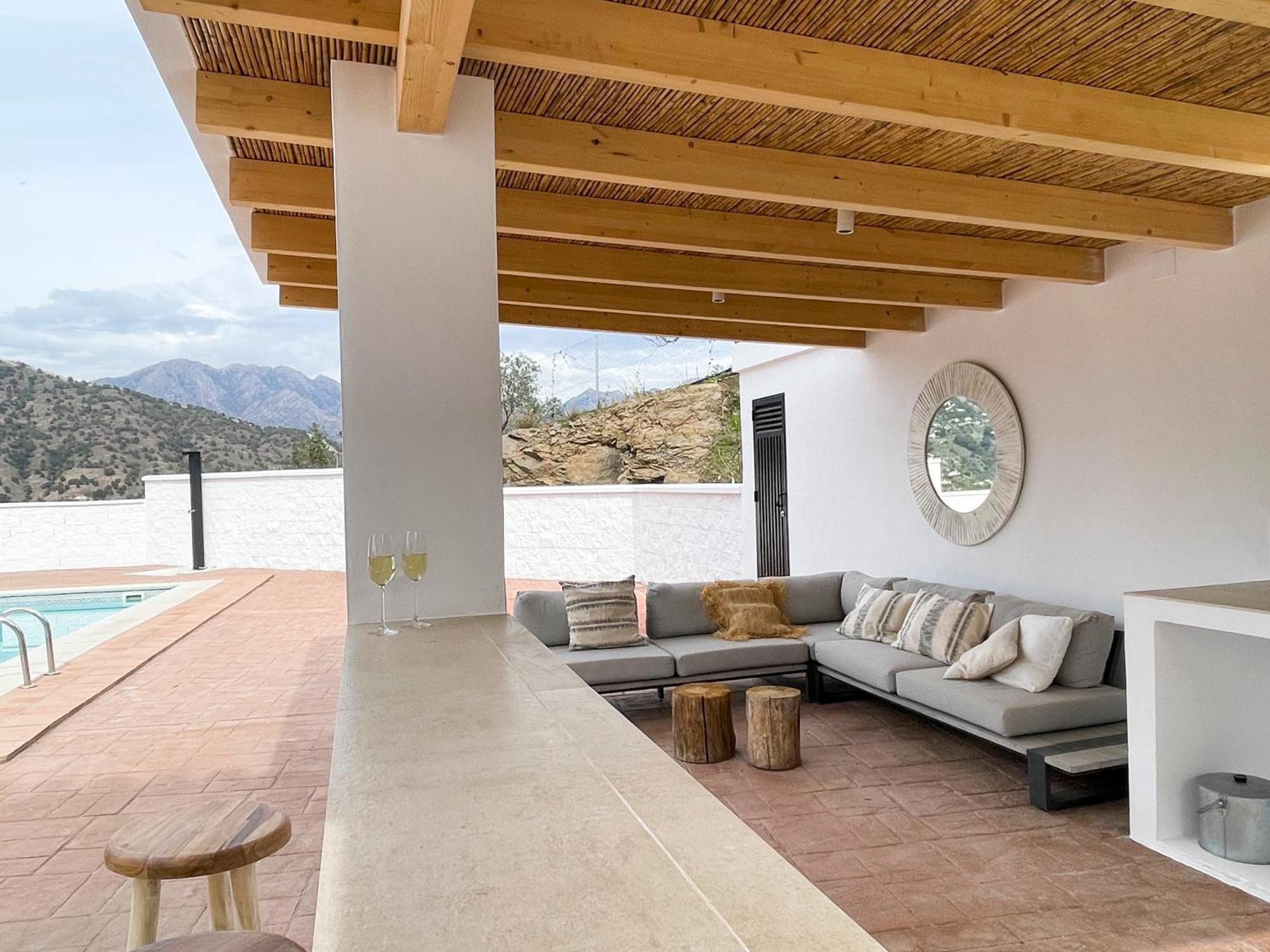 Villa Luxury - Breathtaking Views - Hot Tub - 15' To Competa