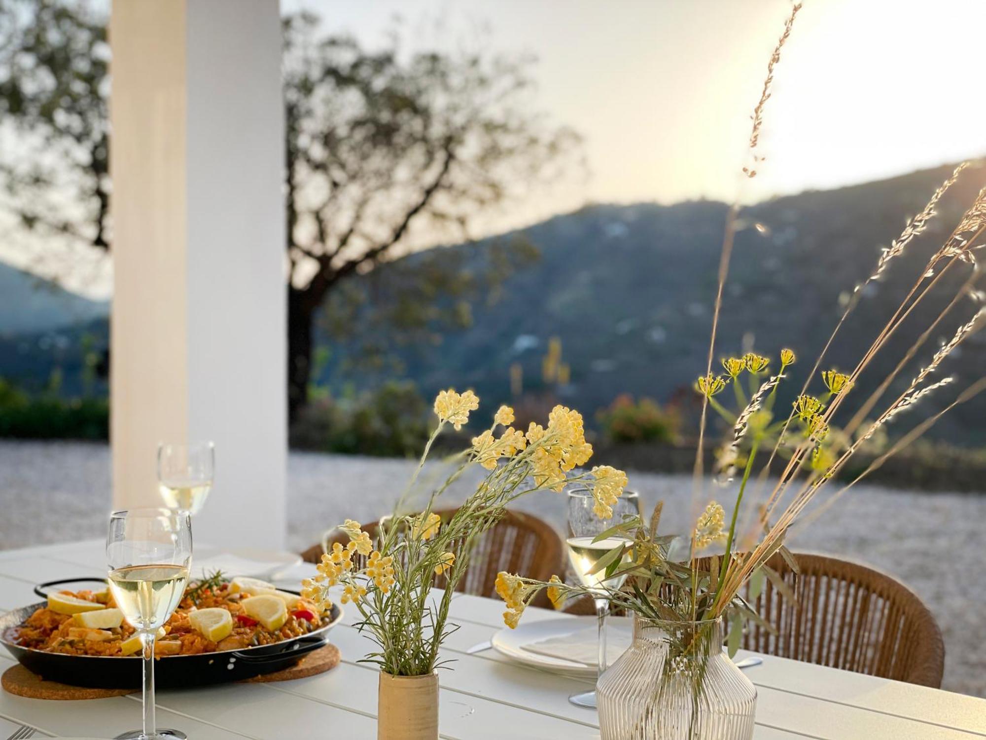 Villa Luxury - Breathtaking Views - Hot Tub - 15' To *