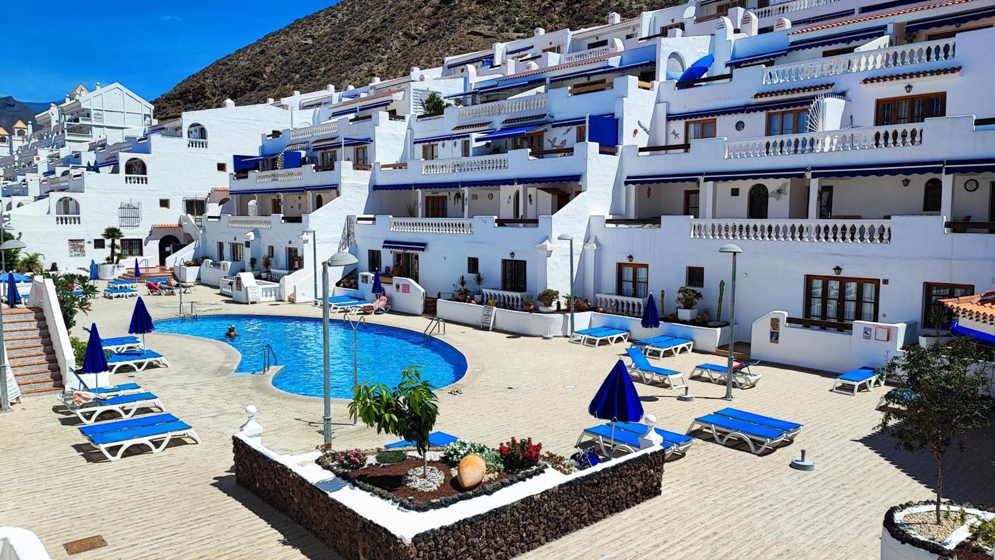 Cozy With Wonderful View - Cristianos Apartment *