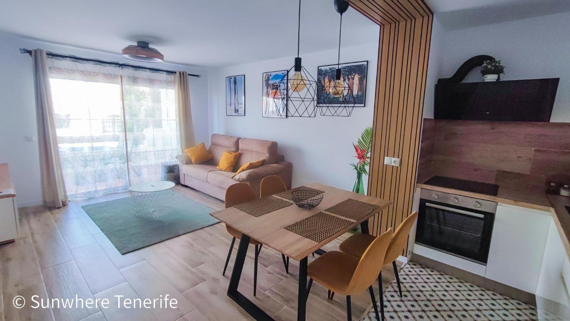 Cozy With Wonderful View - Cristianos