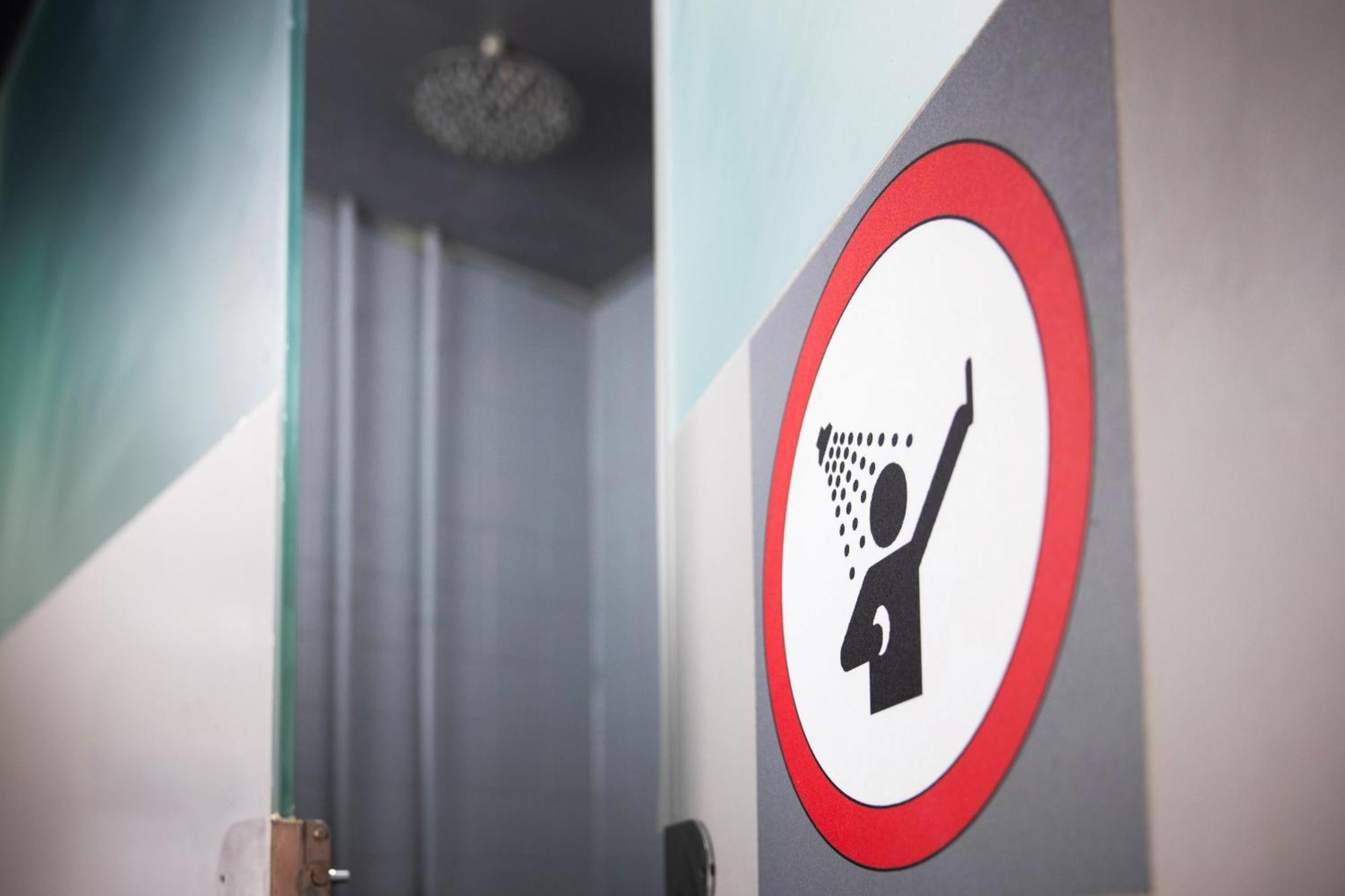 Hostel Urbany Bcn Go! *