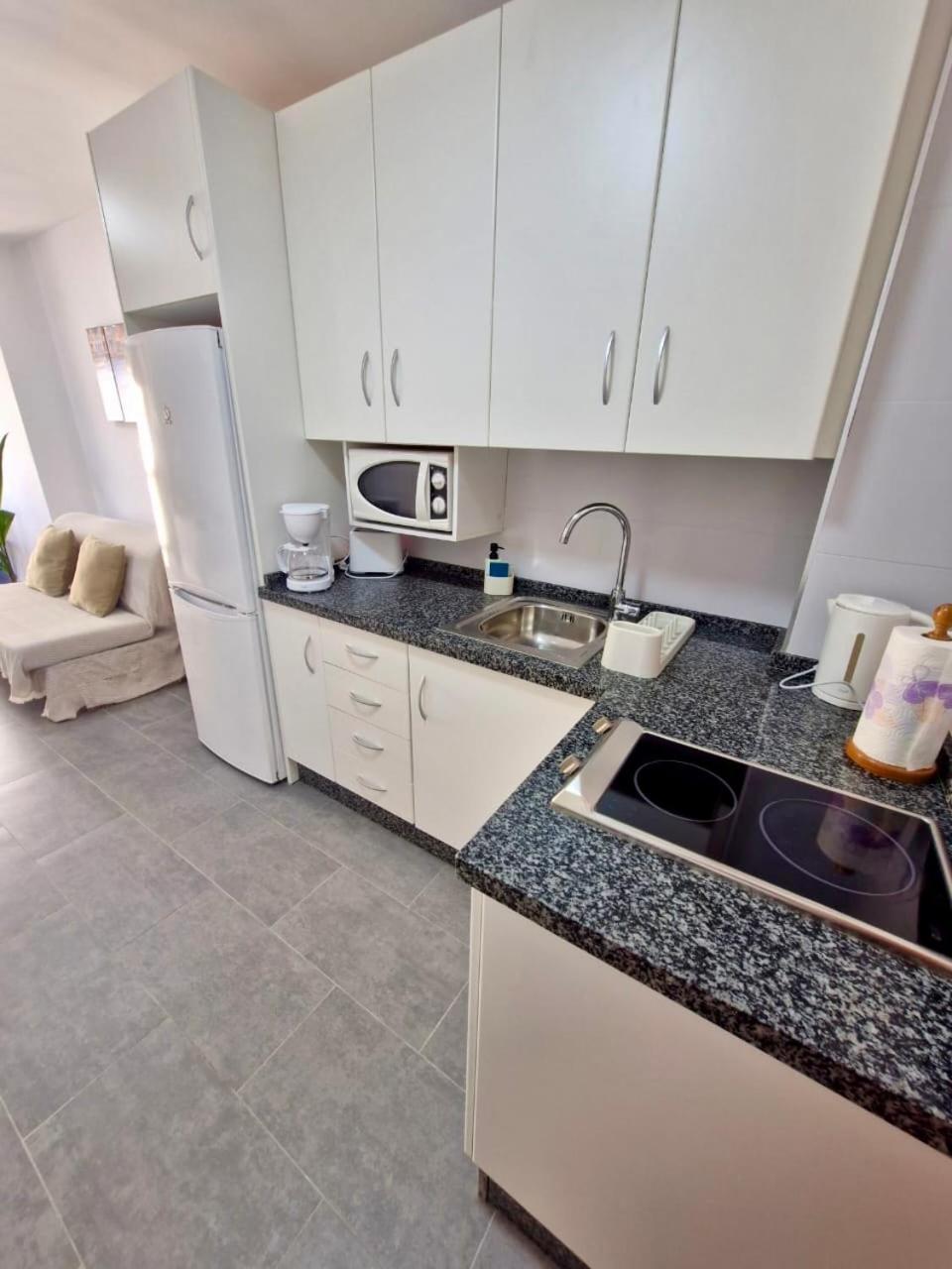 Fabuloso Estudio Iris - Apartment Benalmadena