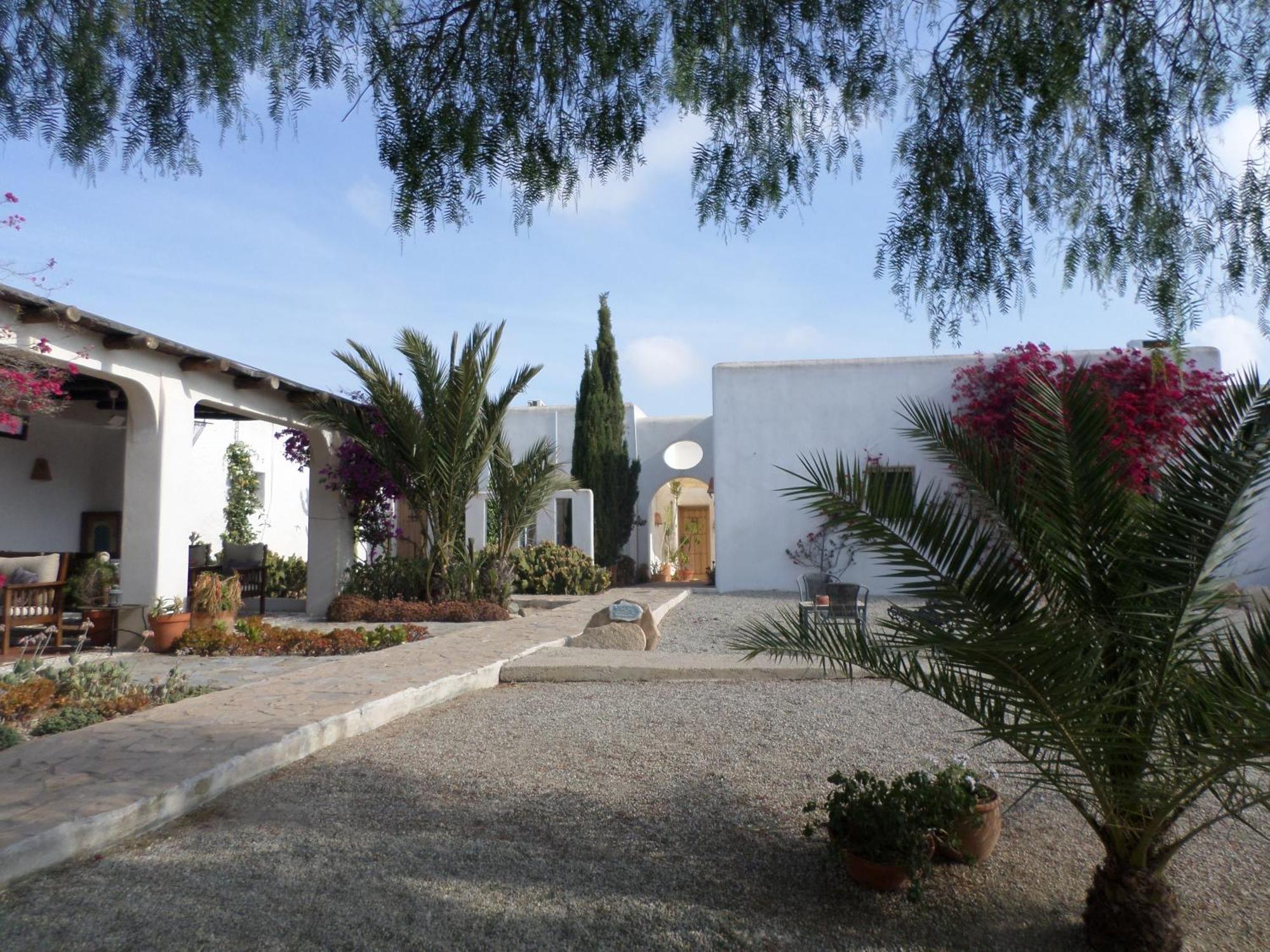 Country house Cortijo Malenos Agua Amarga (Almeria)