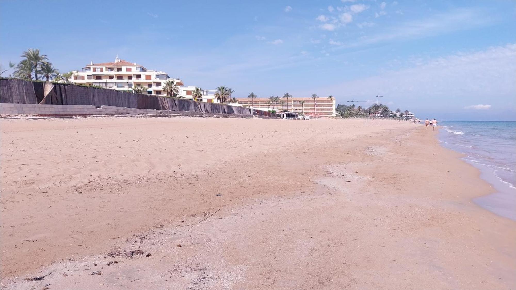 Acogedor Con Terraza Y Vistas Al Jardin Apartamento Dénia