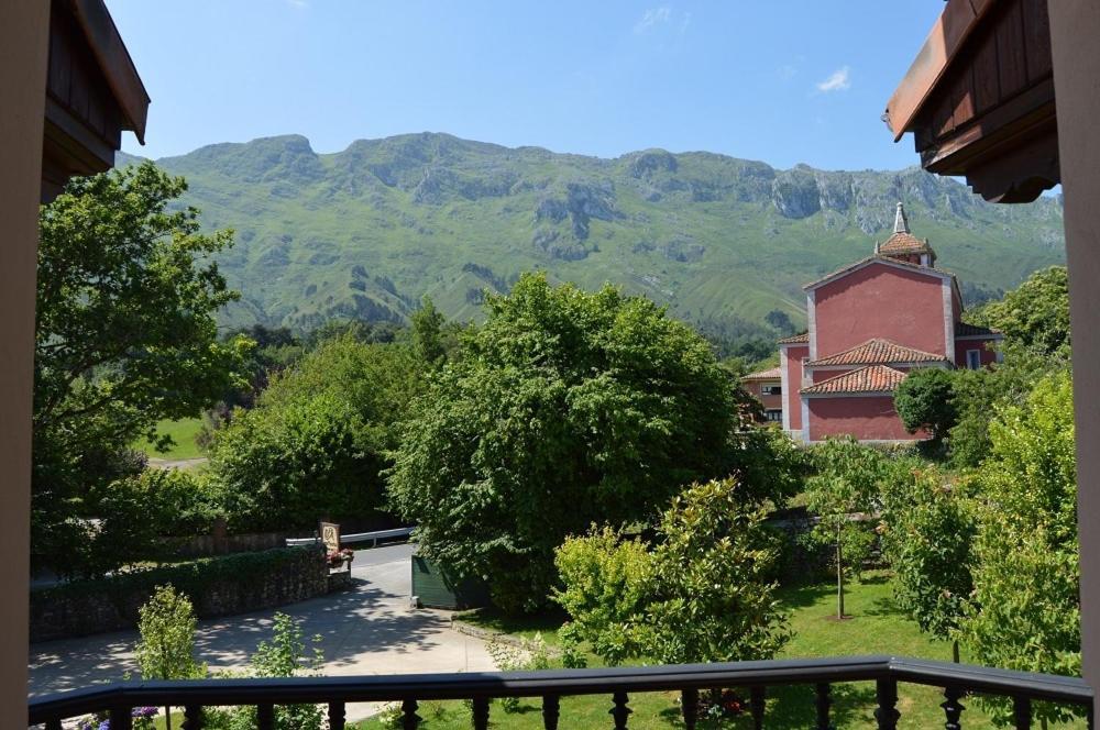 Rural Arpa De Hierba Hotel