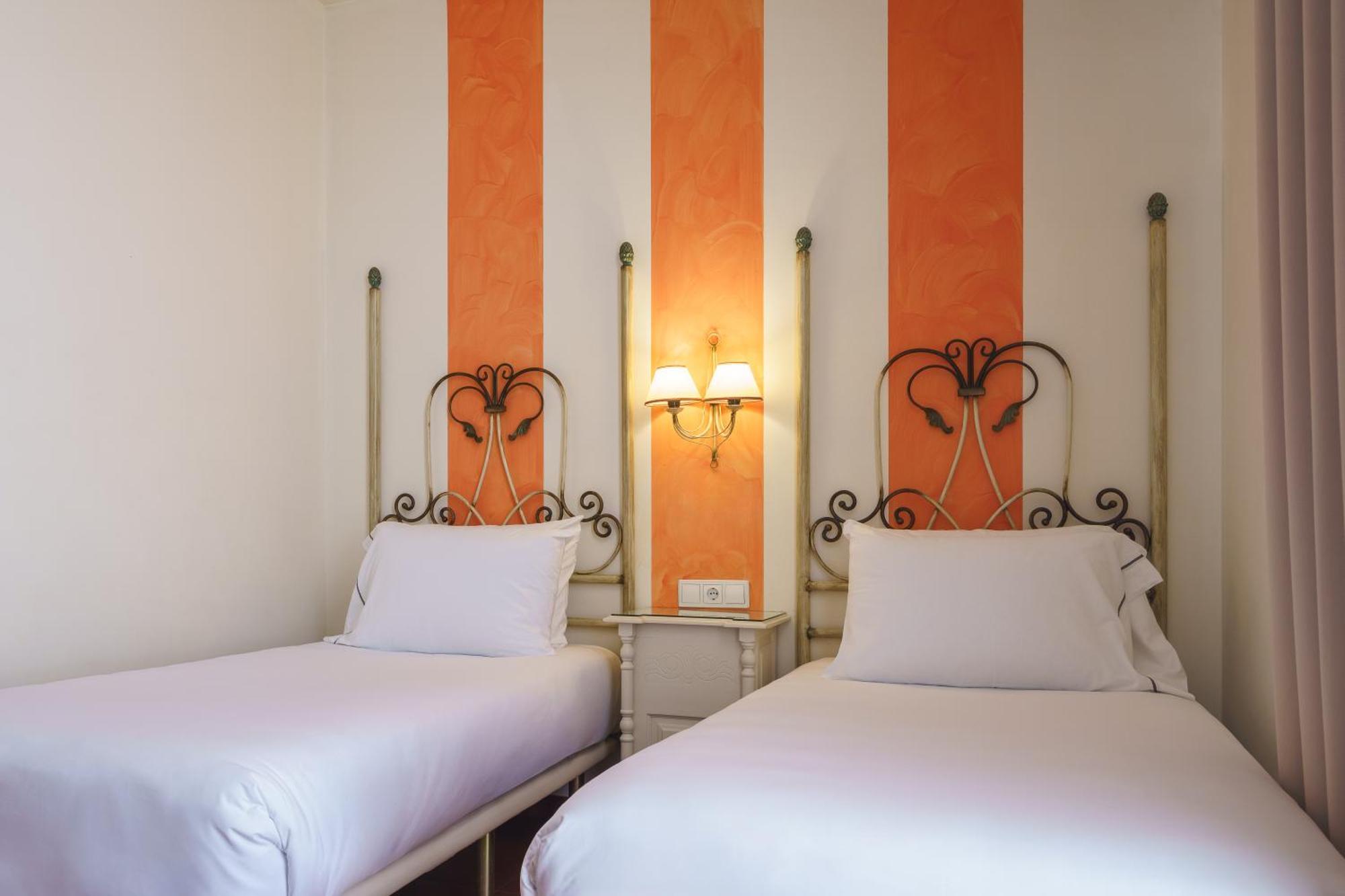 Alborán Chiclana Hotel