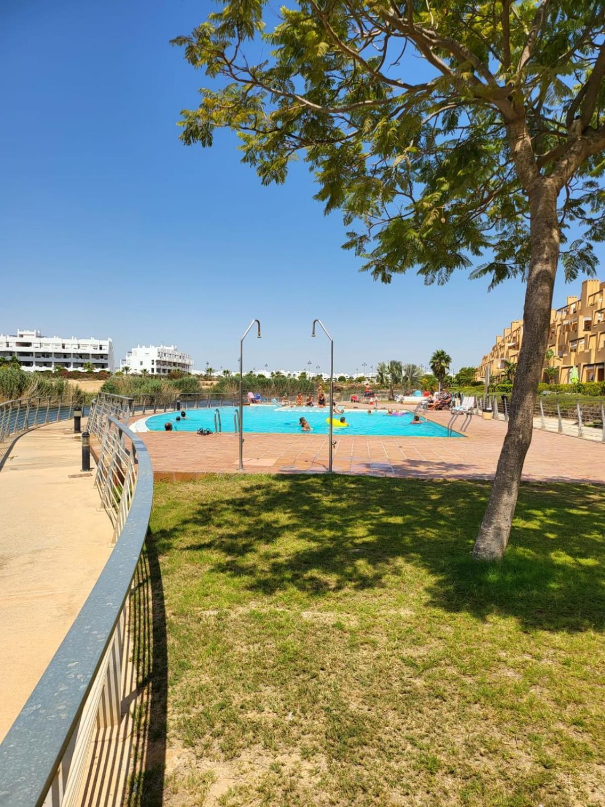 Bonito Penthouse En Campo De Golf Con Piscina Apartment