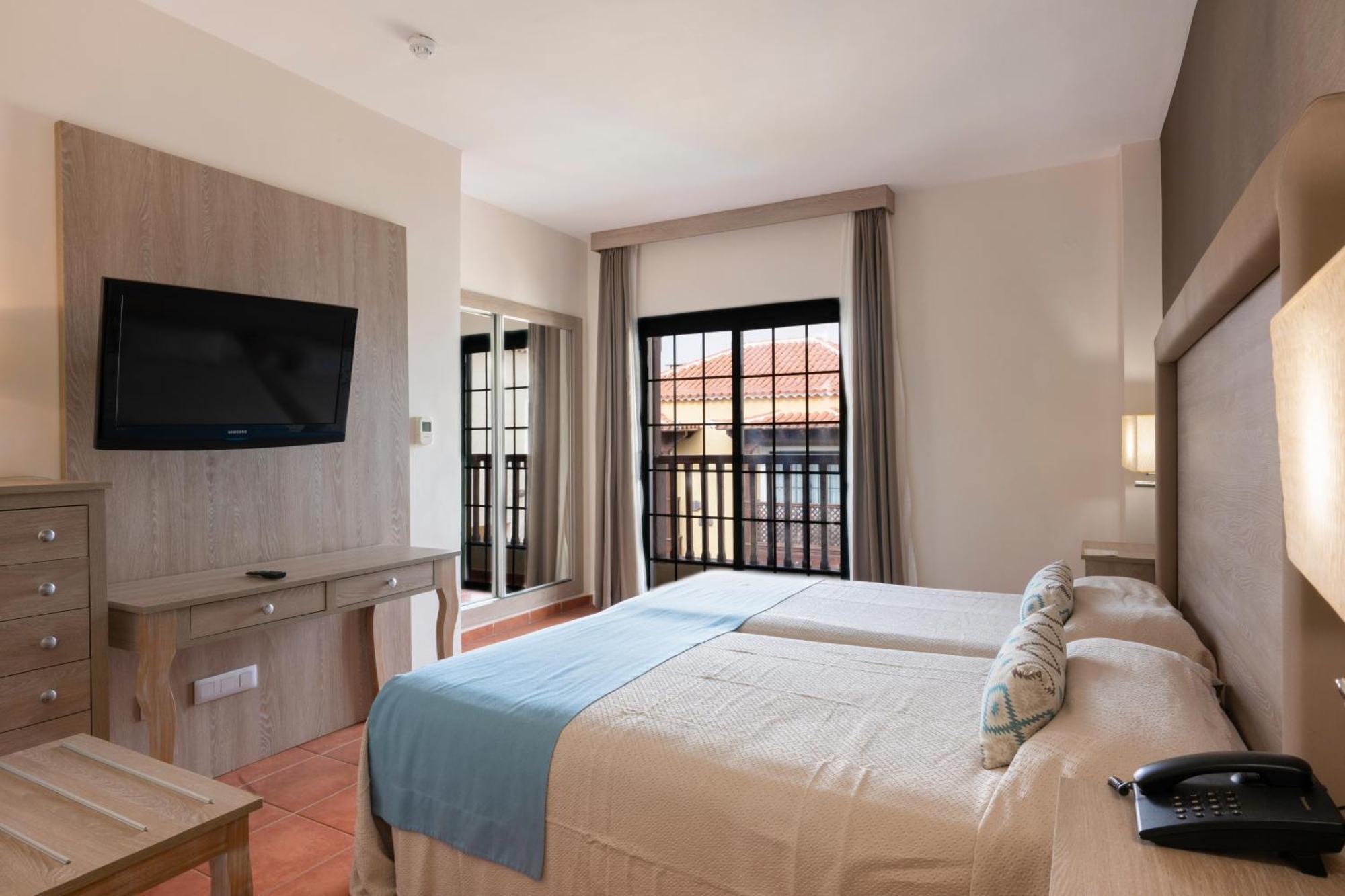 Gf Isabel Hotel