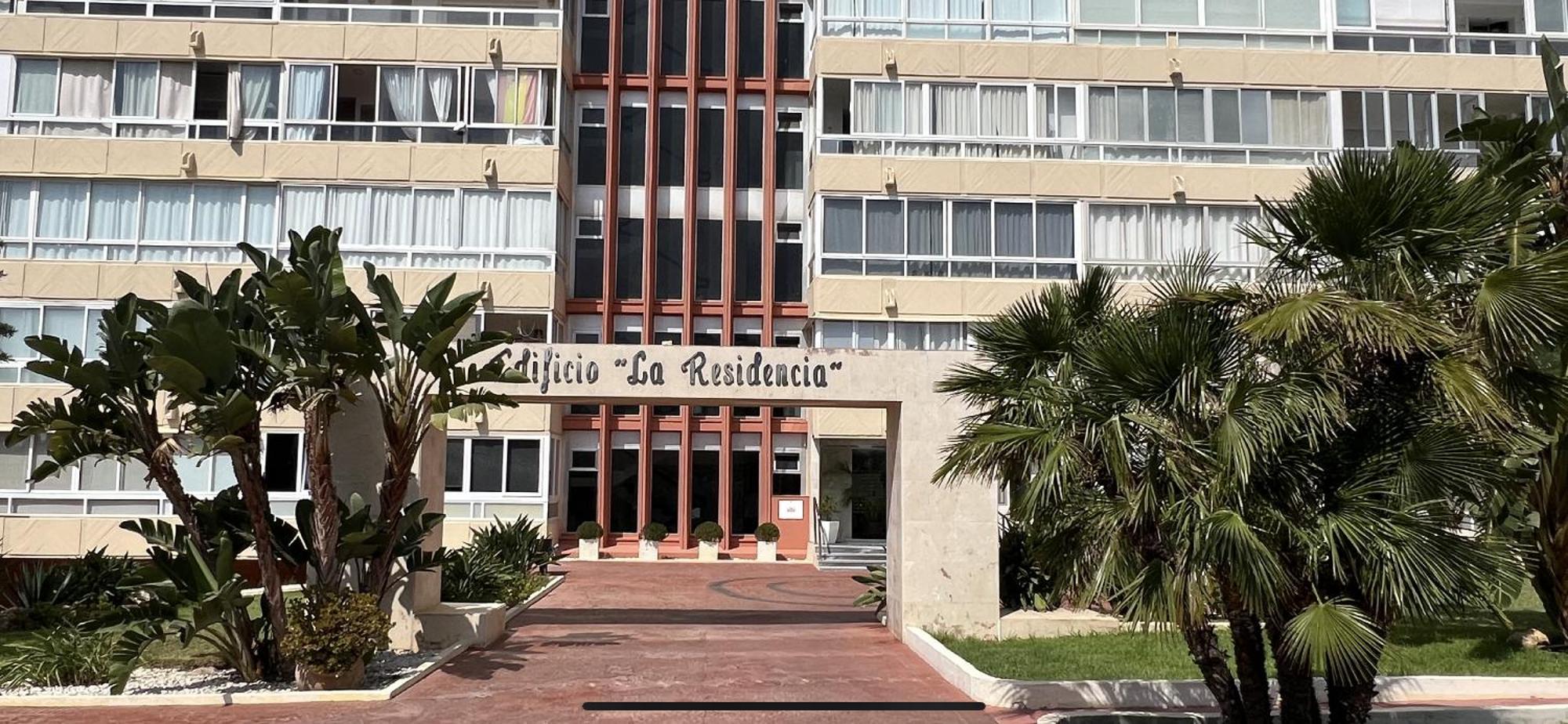 Beachfront - Beachside With Stunning Sea Views Apartment Marbella