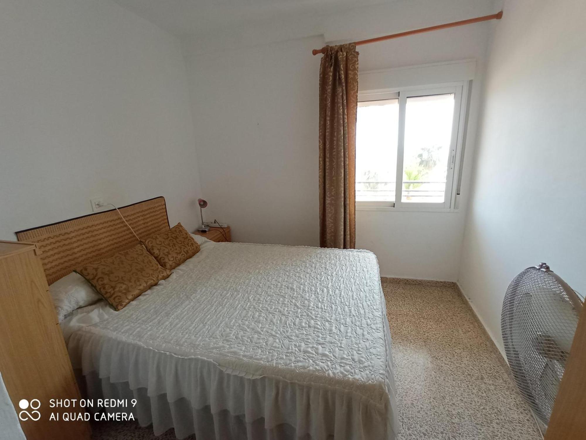 Apartamento Primera Línea De Playa, 3 Habitaciones, Terraza Sobre El Mar, 4º Sin Ascensor