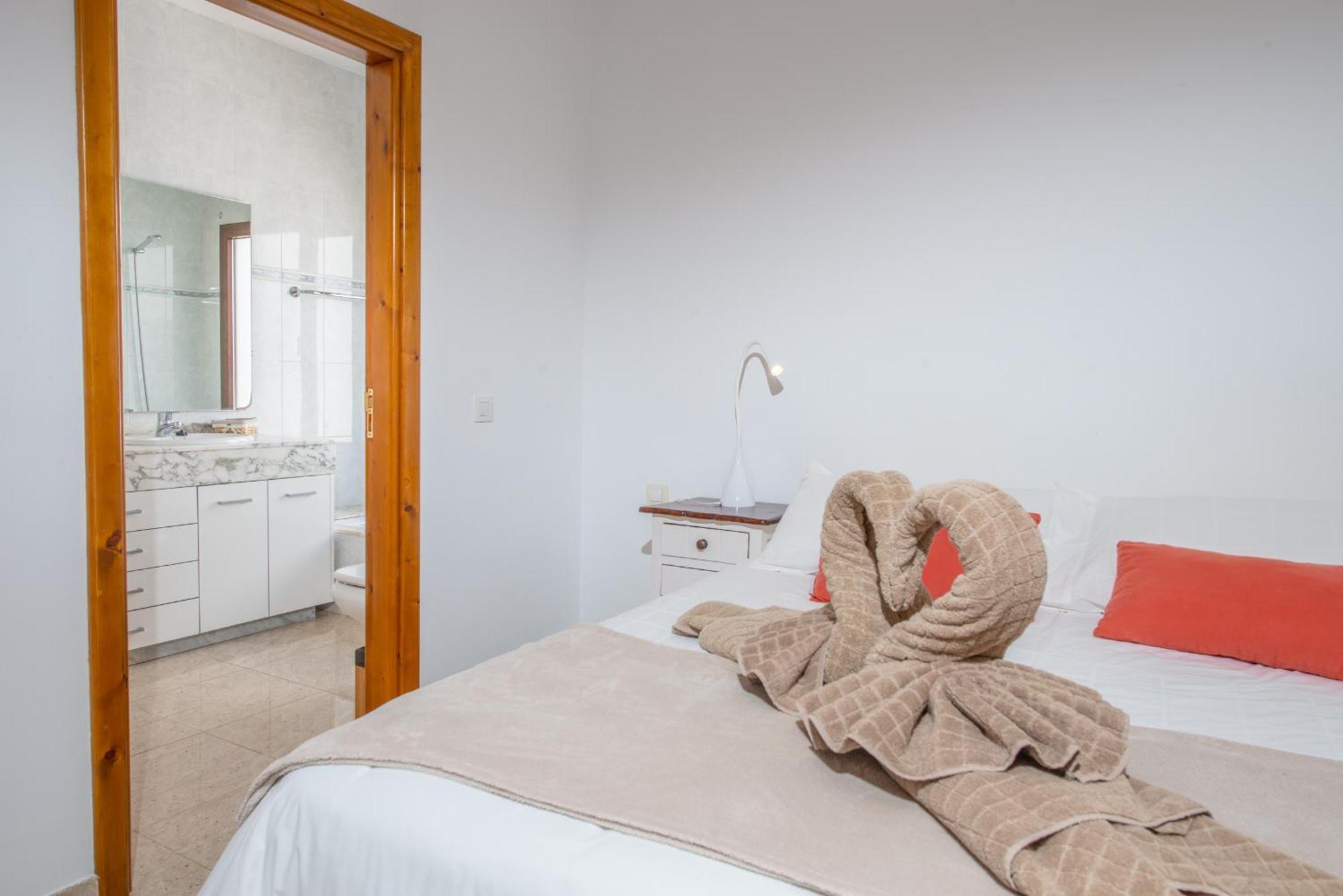 Casa Vacacional Con Piscina Climatizada Y Jacuzzi