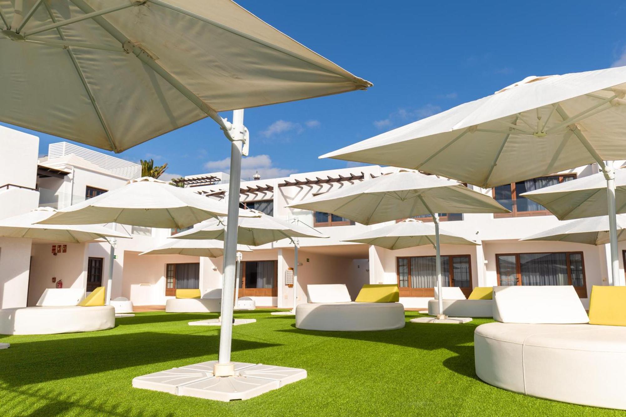 R2 Bahia Kontiki Aparthotel