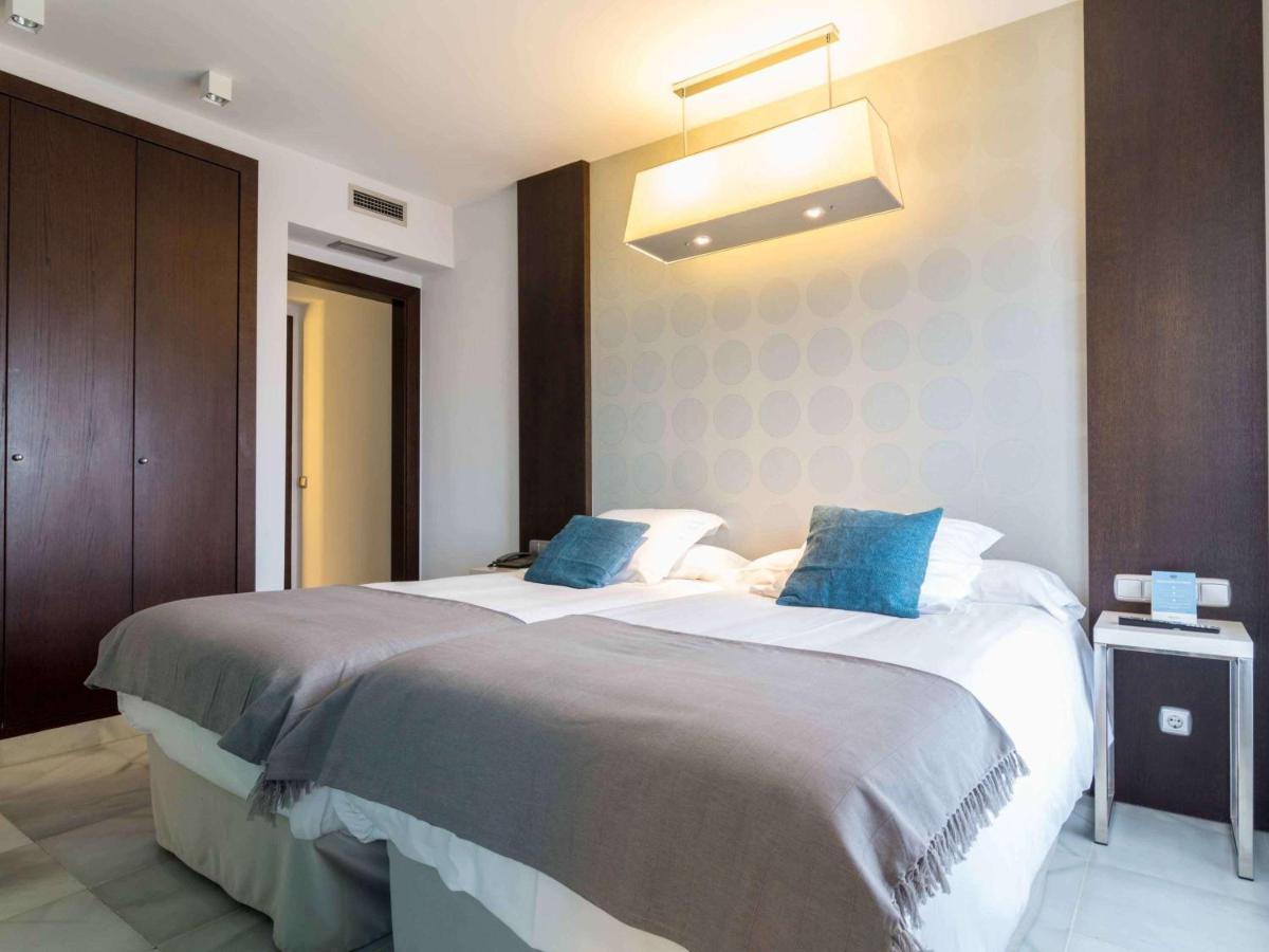 Hotel Suittes 3*