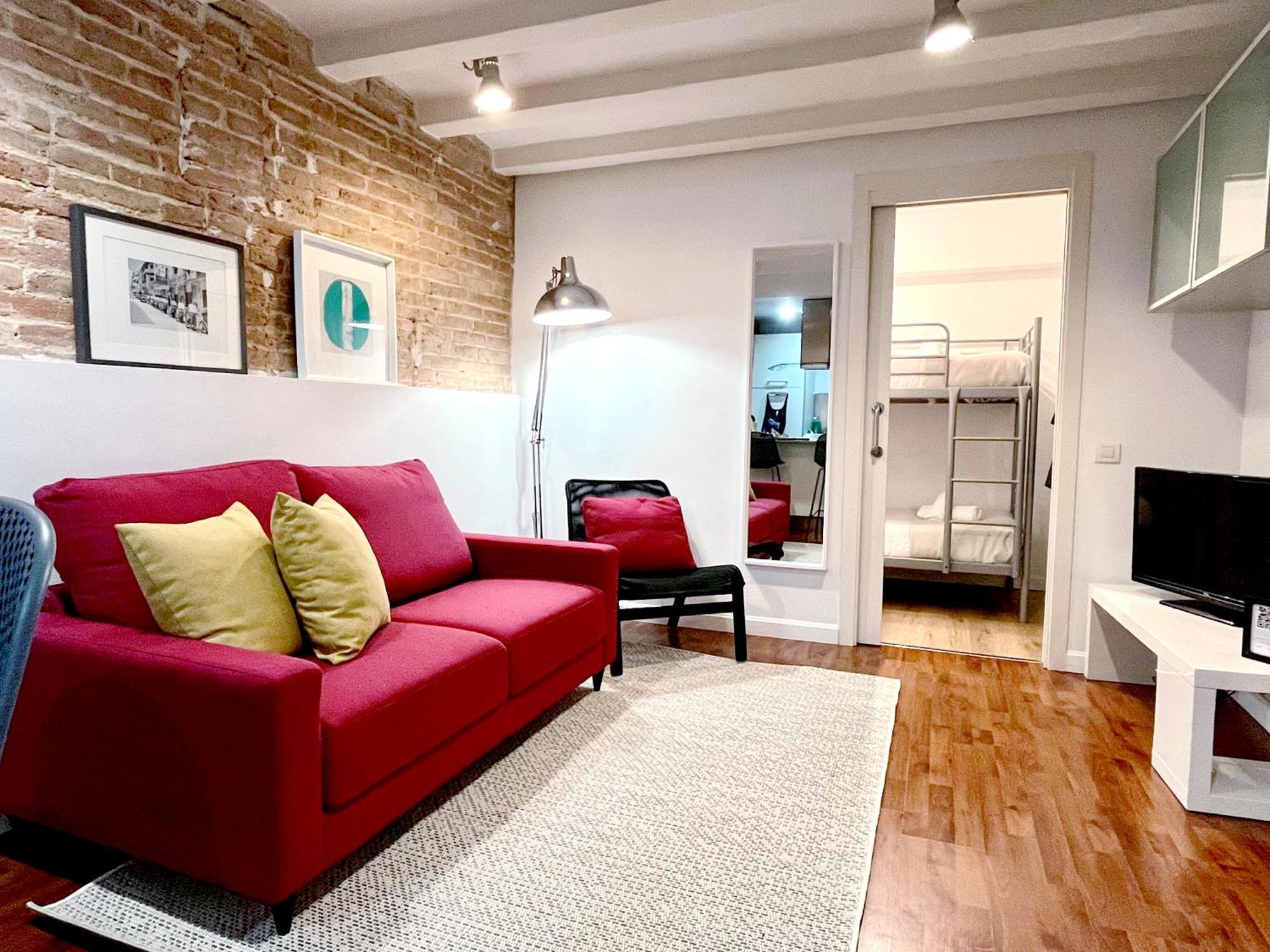 Apartment Feelathome Center