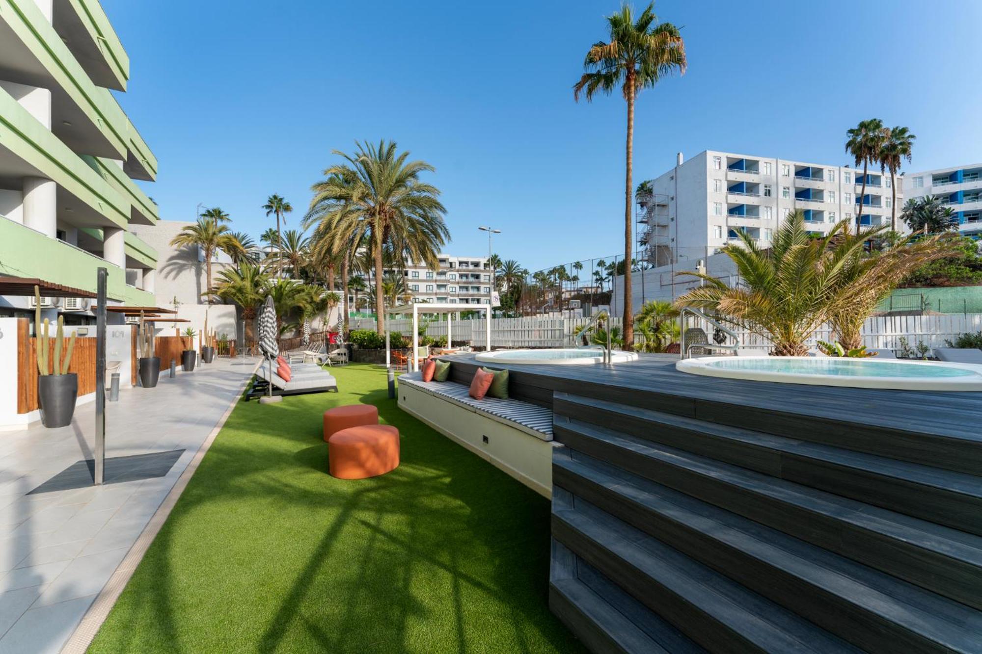 Livvo Anamar Hotel 4*
