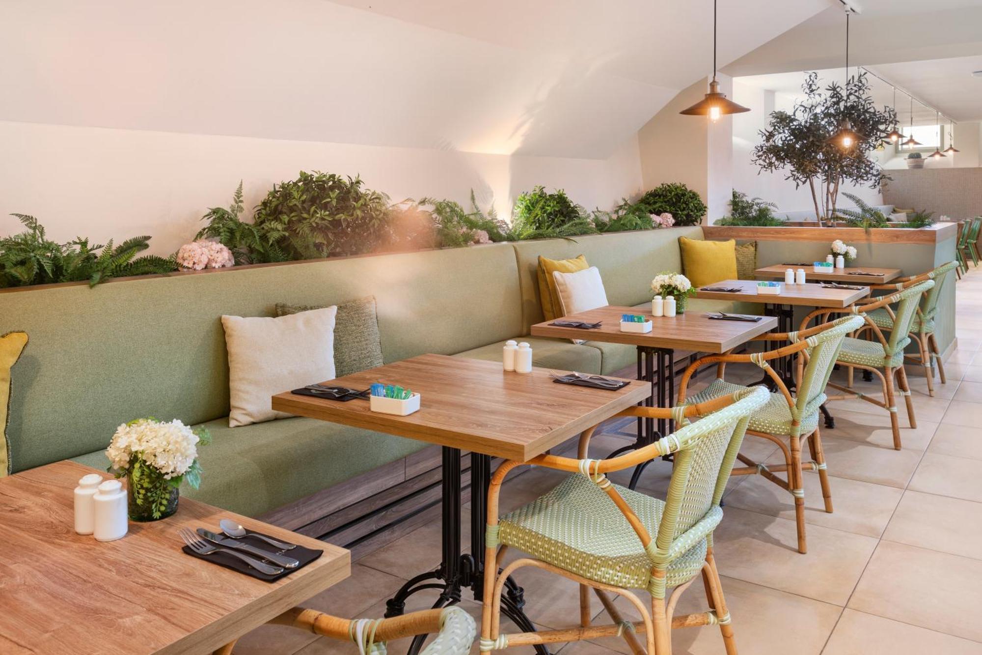 Hotel Catalonia Santa Justa Seville