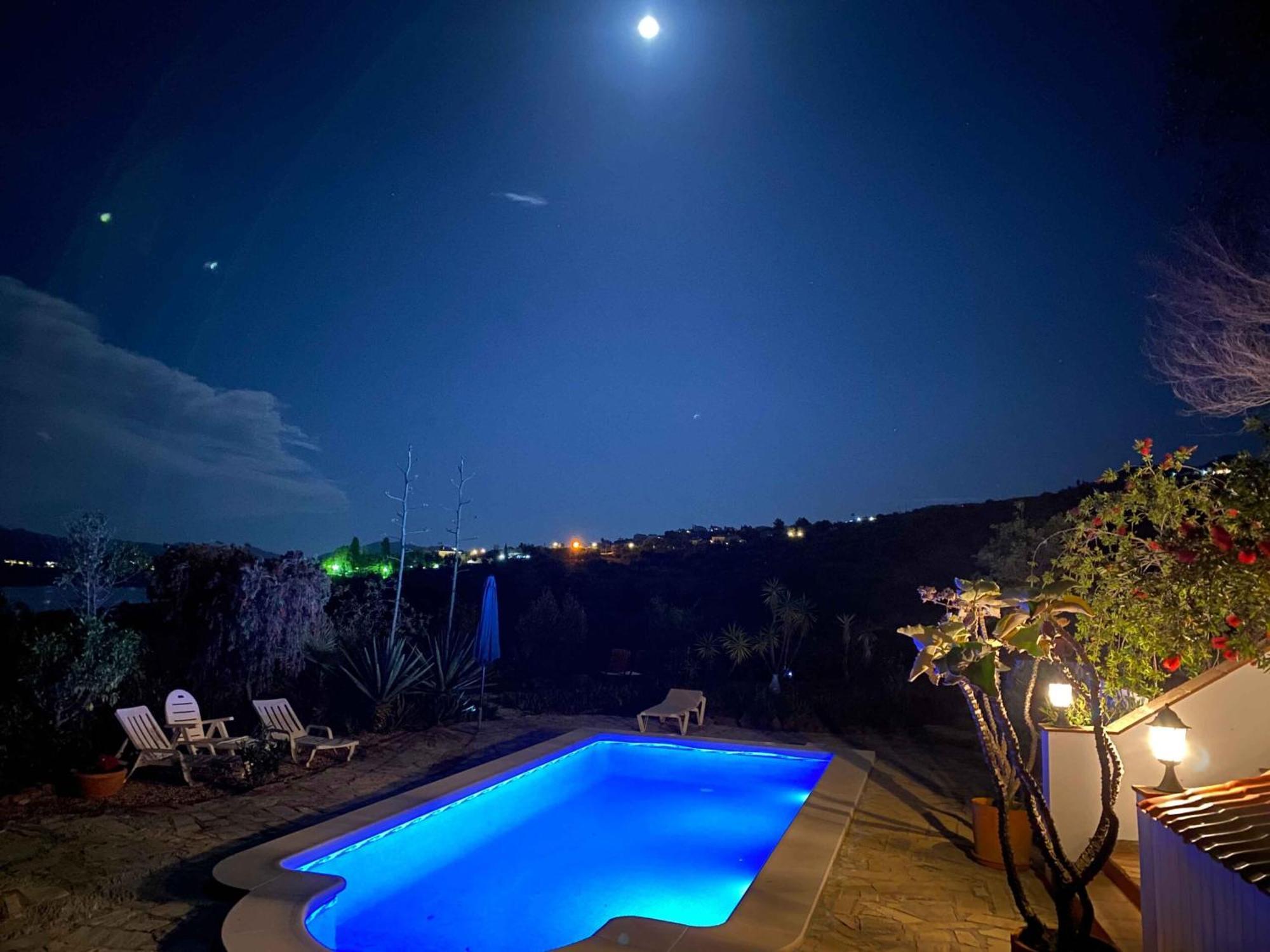 Holiday home La Rustica En Vinuela, Piscina Privada