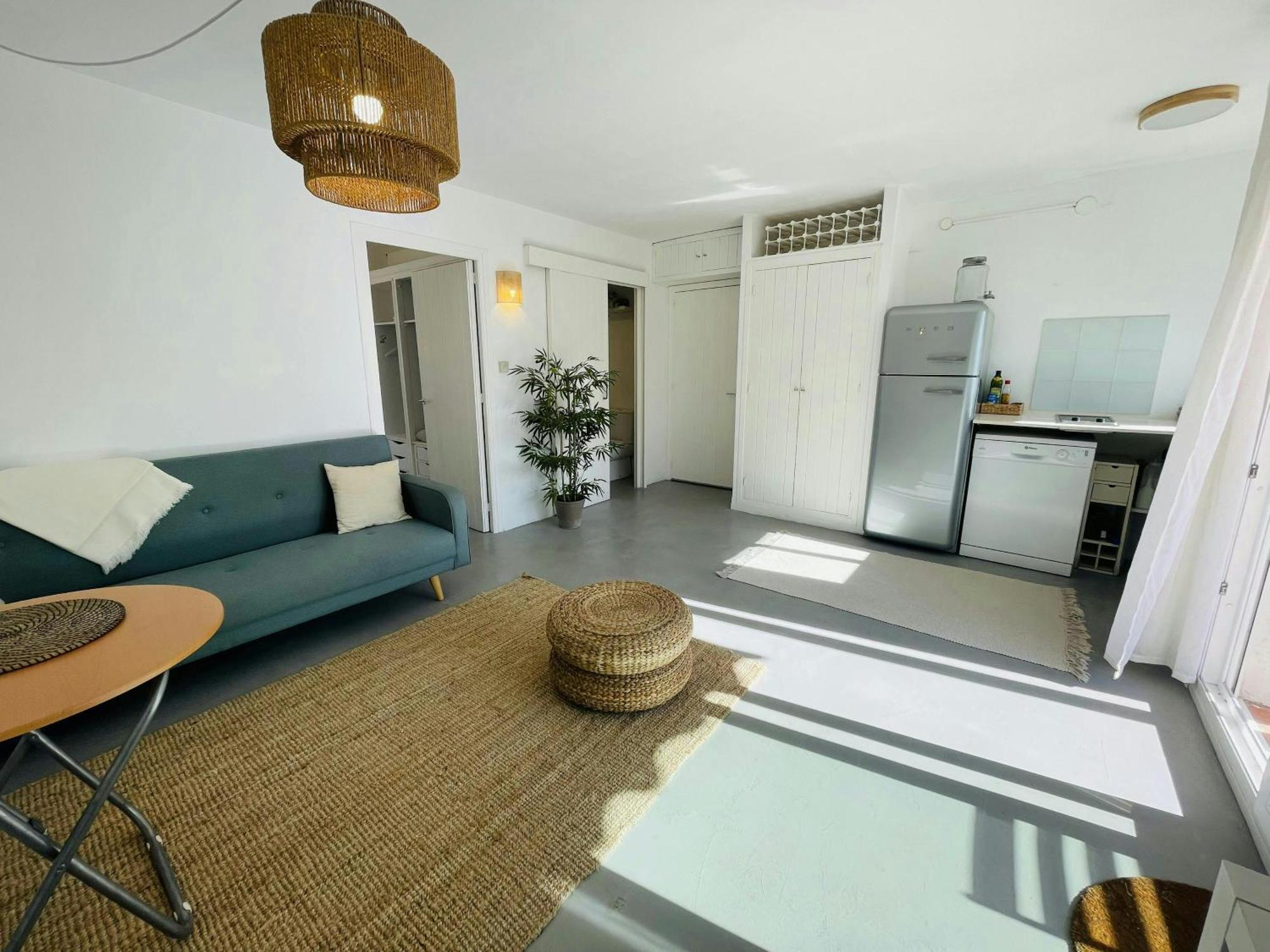 Apartment Tamariu - Coastal Gem 50M From The Beach *