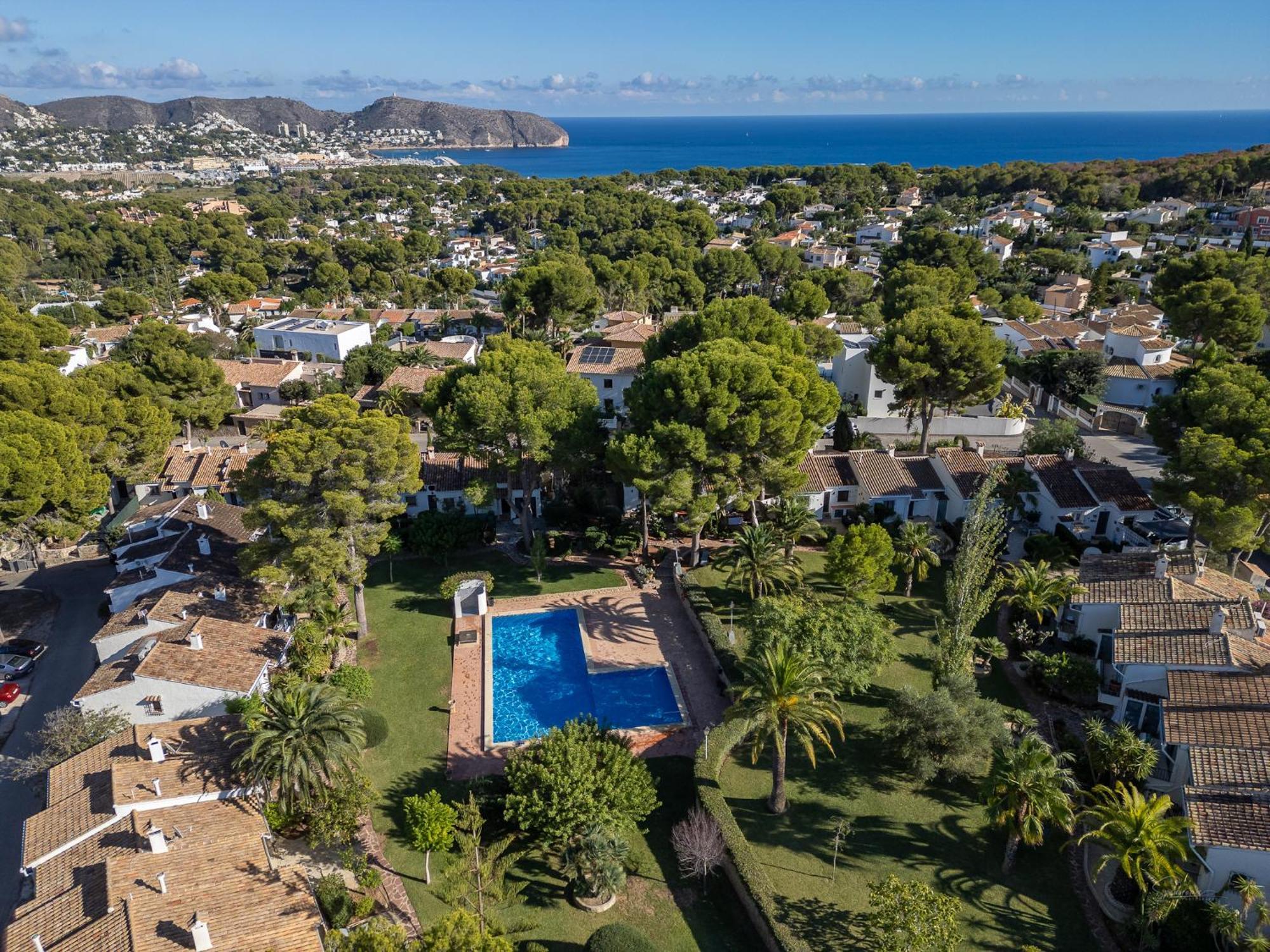 Villa Marquerite Moraira, 5 Minutes From Teulada